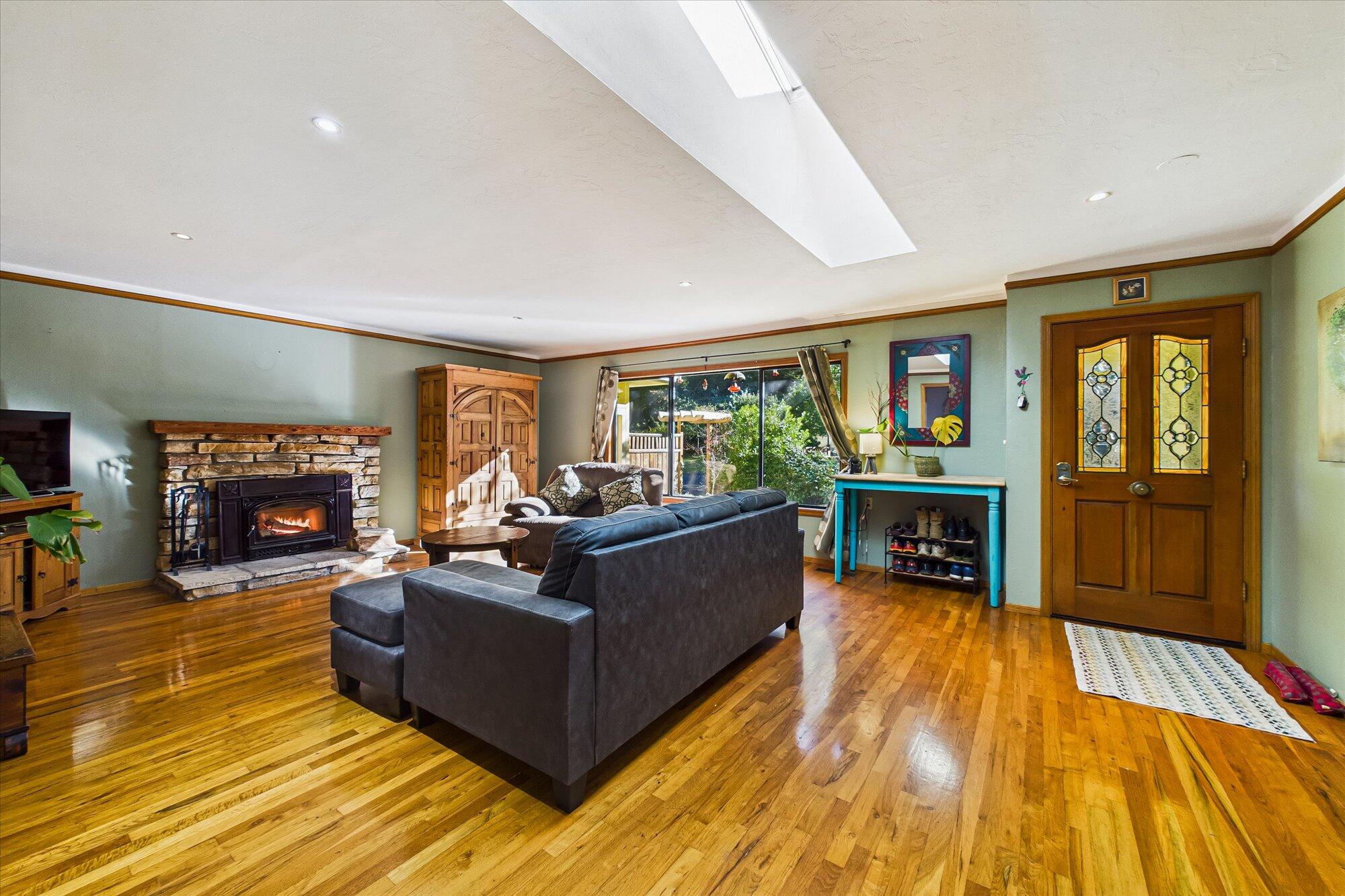 2099 Fickle Hill Road