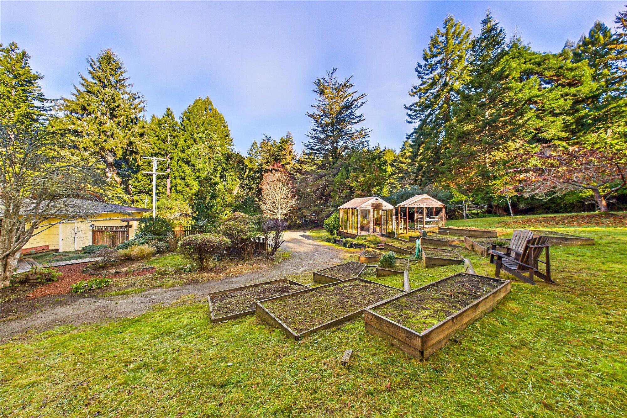2099 Fickle Hill Road