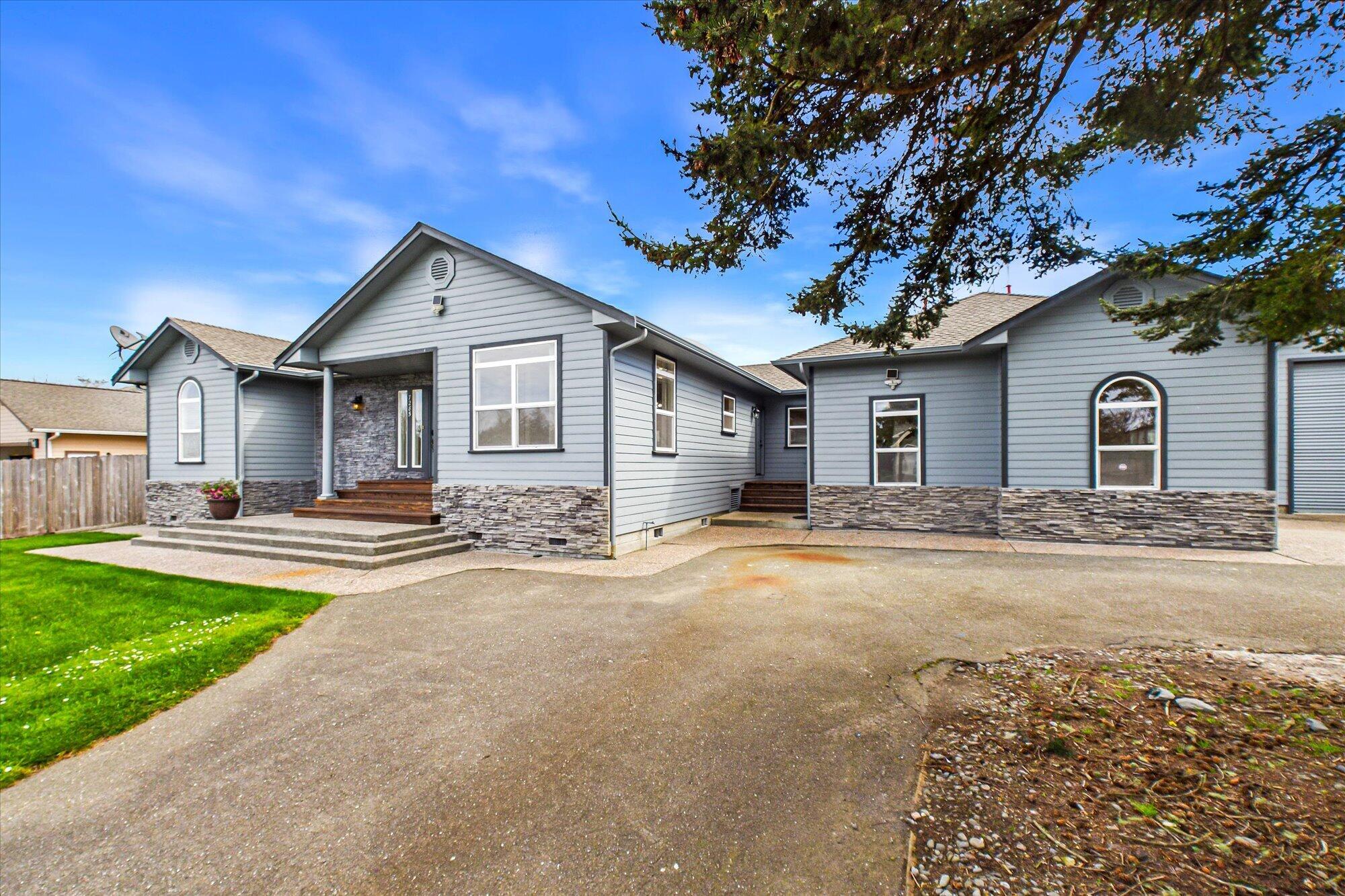7285 Dauber Lane
