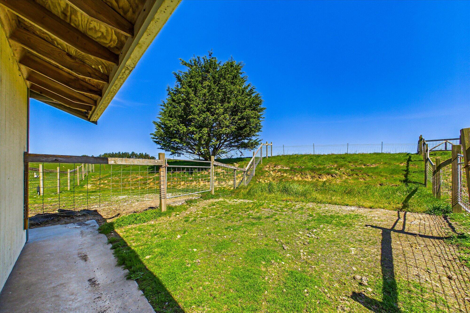 255 Hillcrest Road