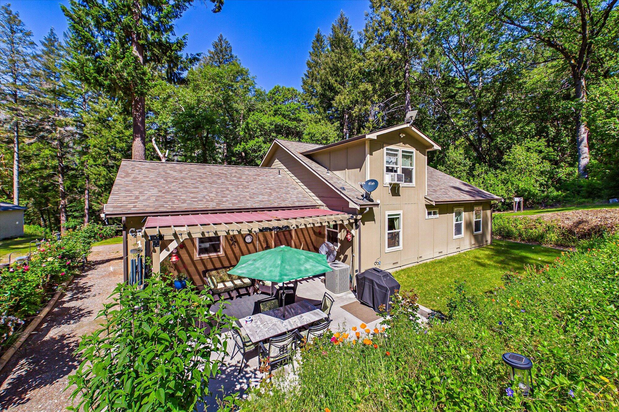 111 Hudson Creek Road