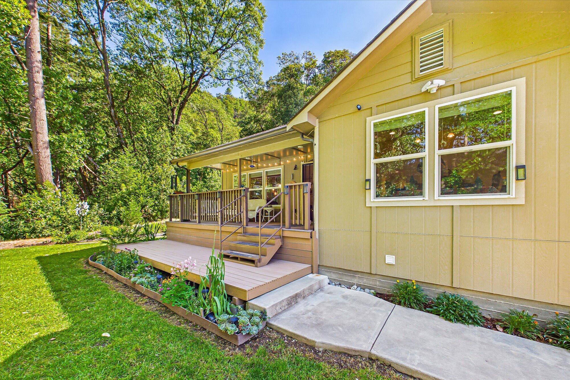 111 Hudson Creek Road