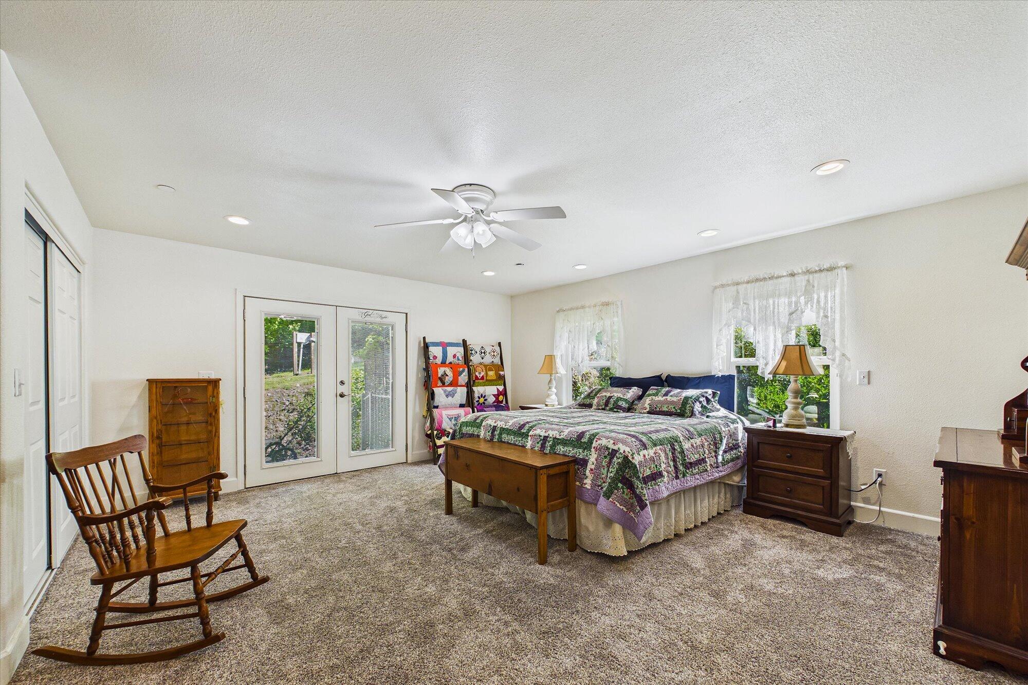 111 Hudson Creek Road