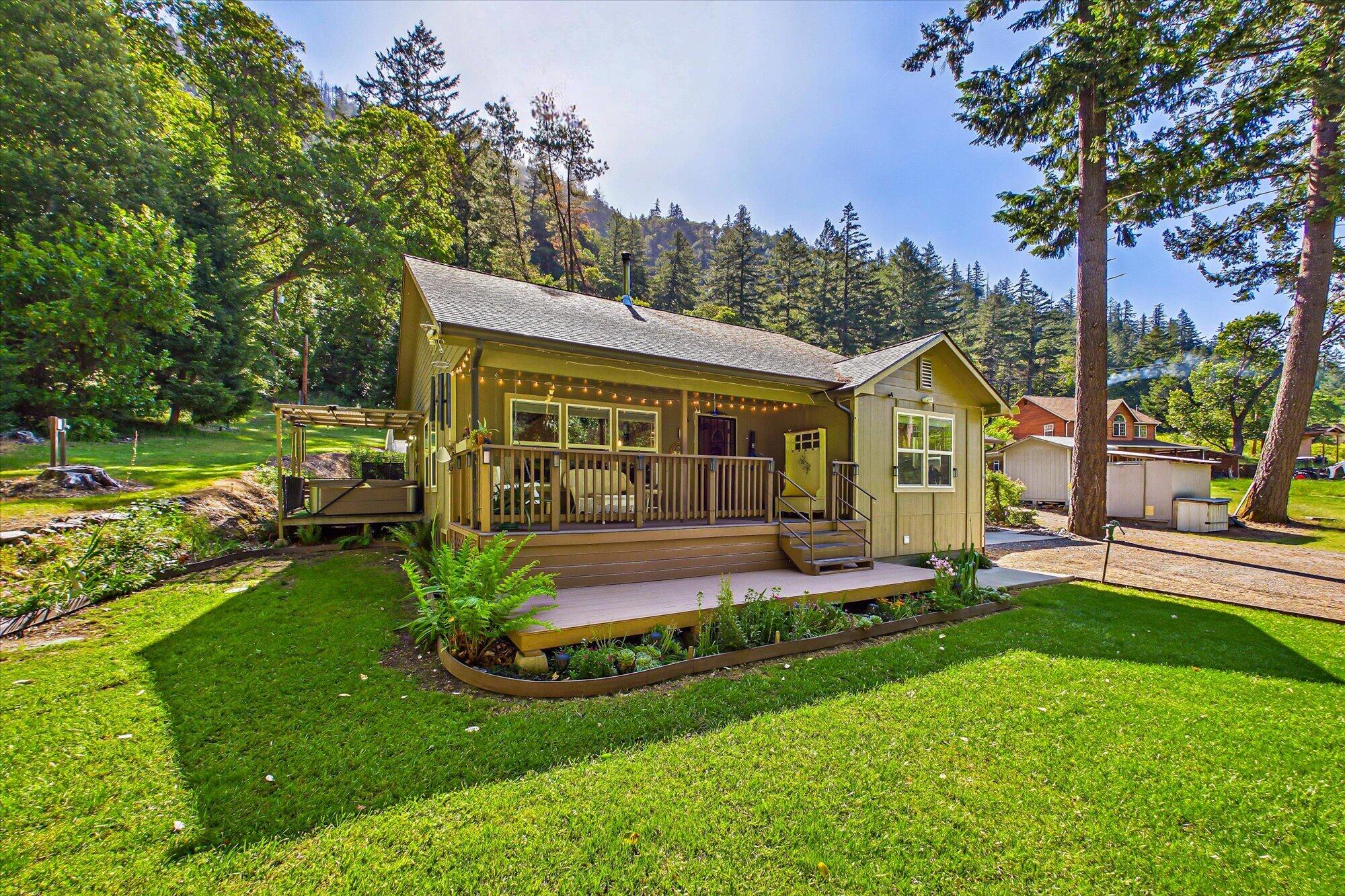 111 Hudson Creek Road