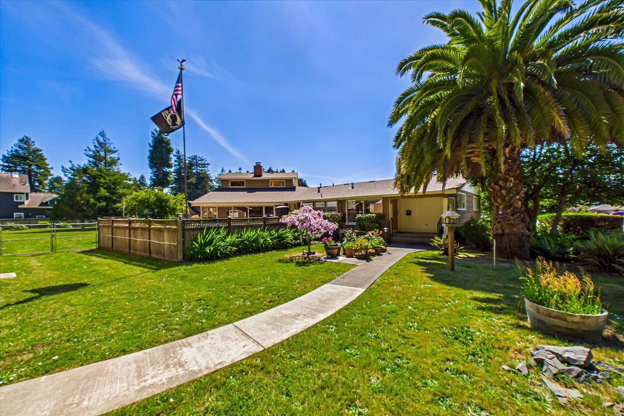 2470 Cypress Avenue