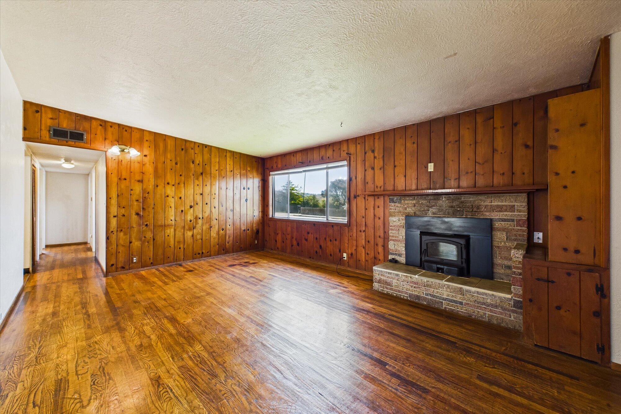 856 Herrick Avenue