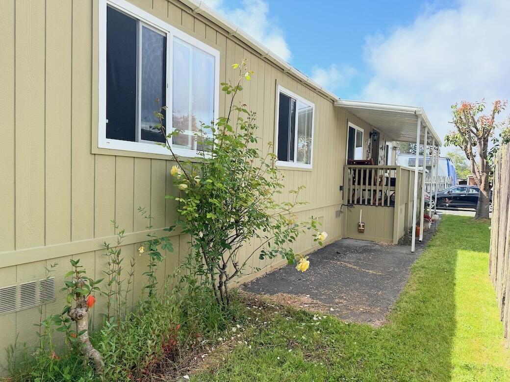 4349 Bay Meadows Court