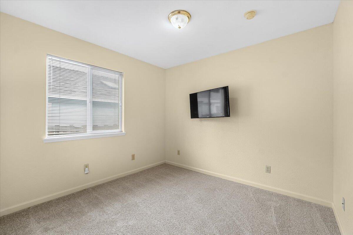 2190 Foxwood Drive