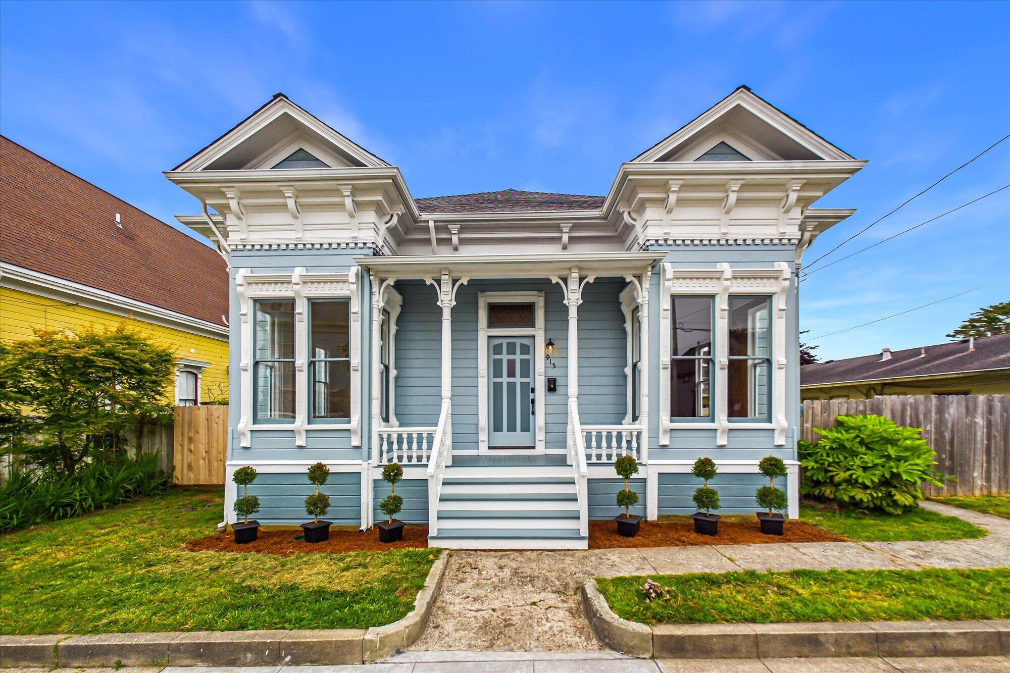 915 G Street