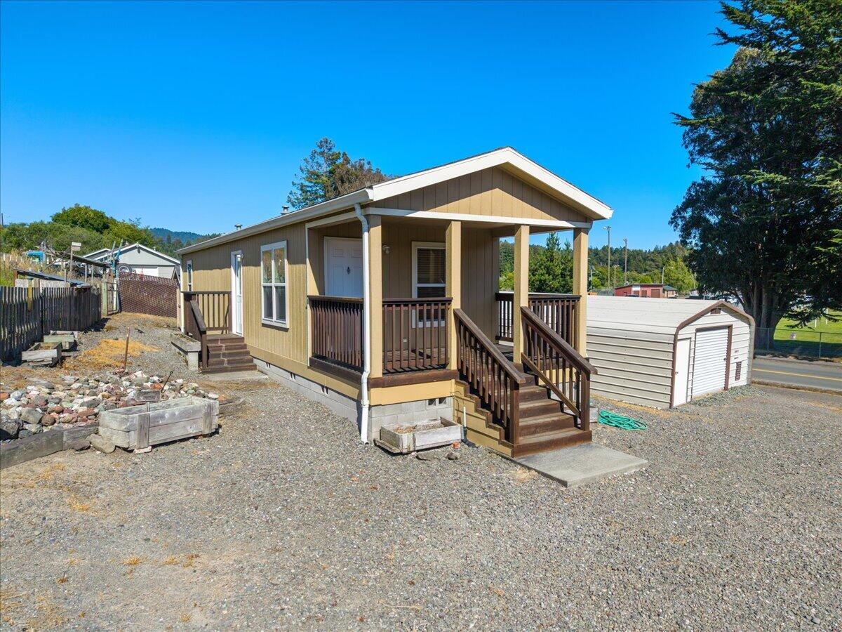2695 Newburg Road