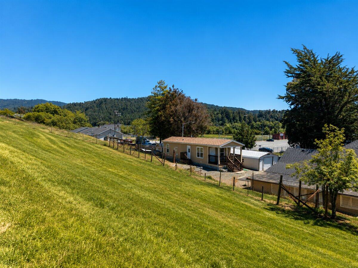 2695 Newburg Road