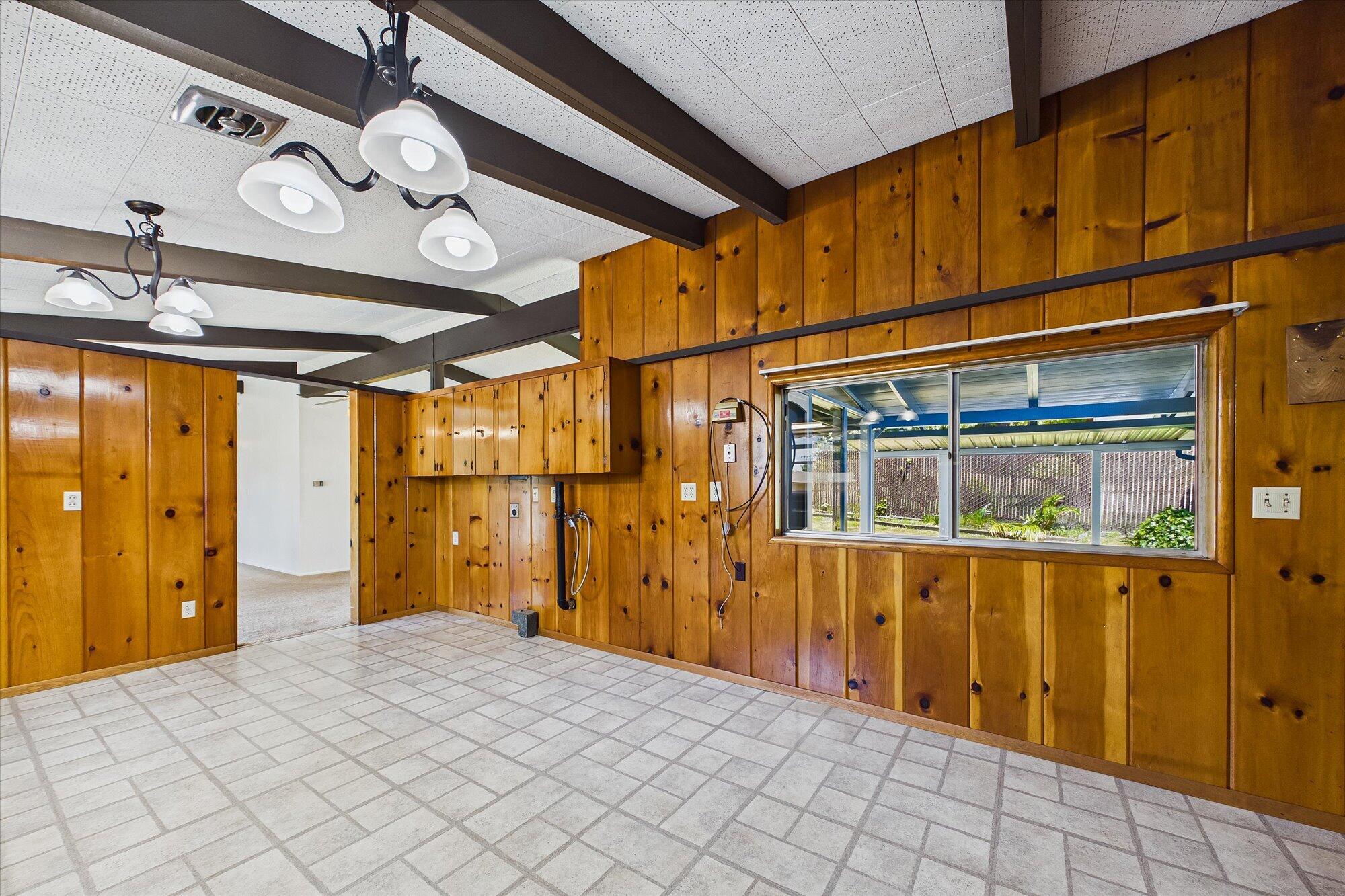 102 Acacia Drive