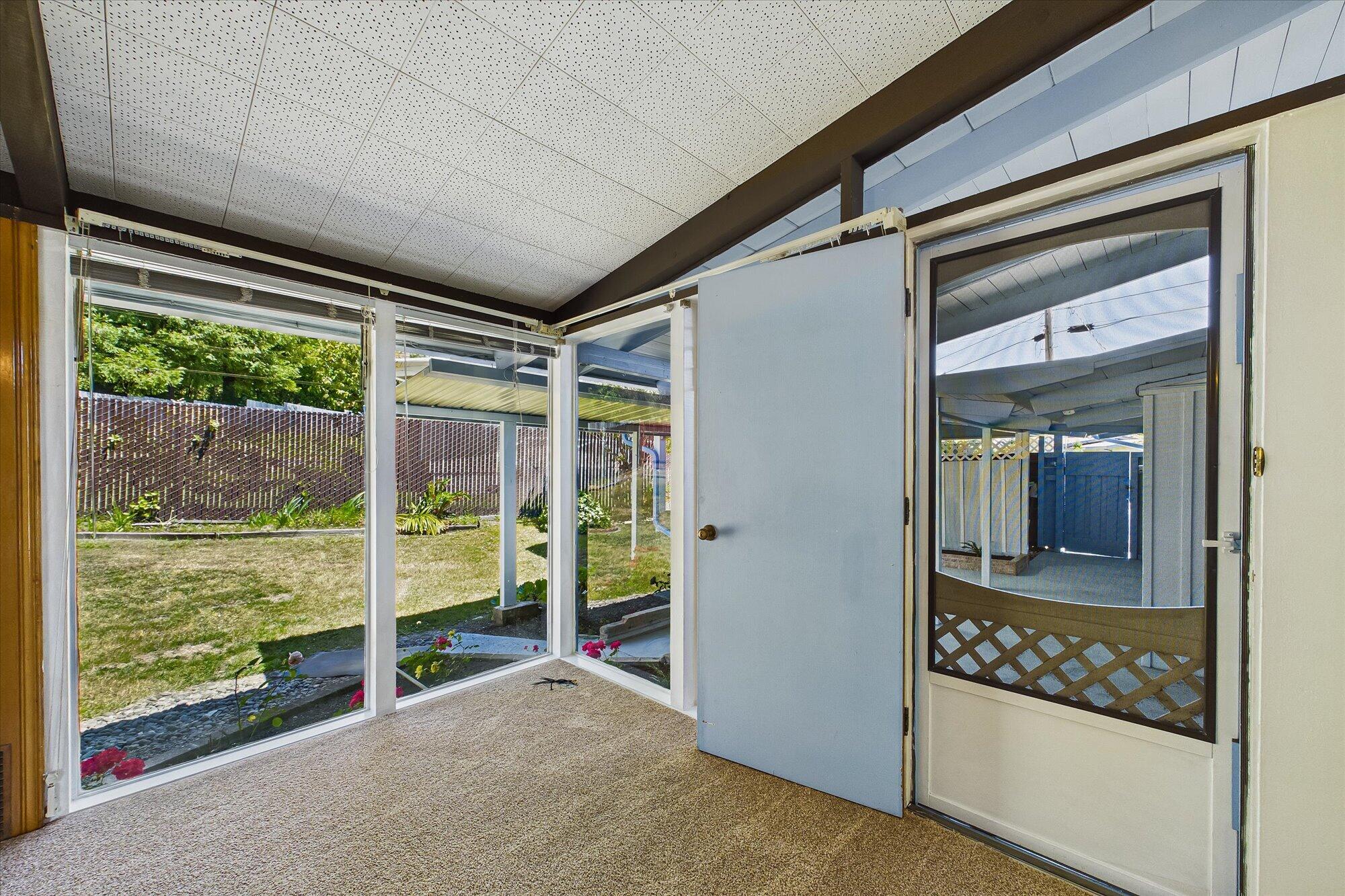 102 Acacia Drive