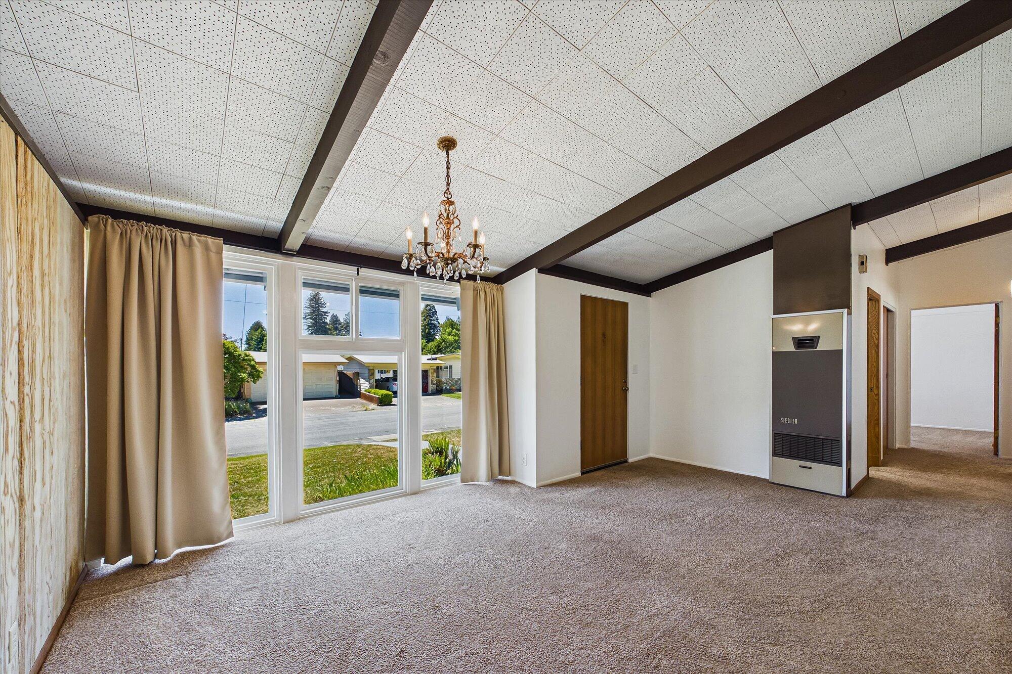 102 Acacia Drive