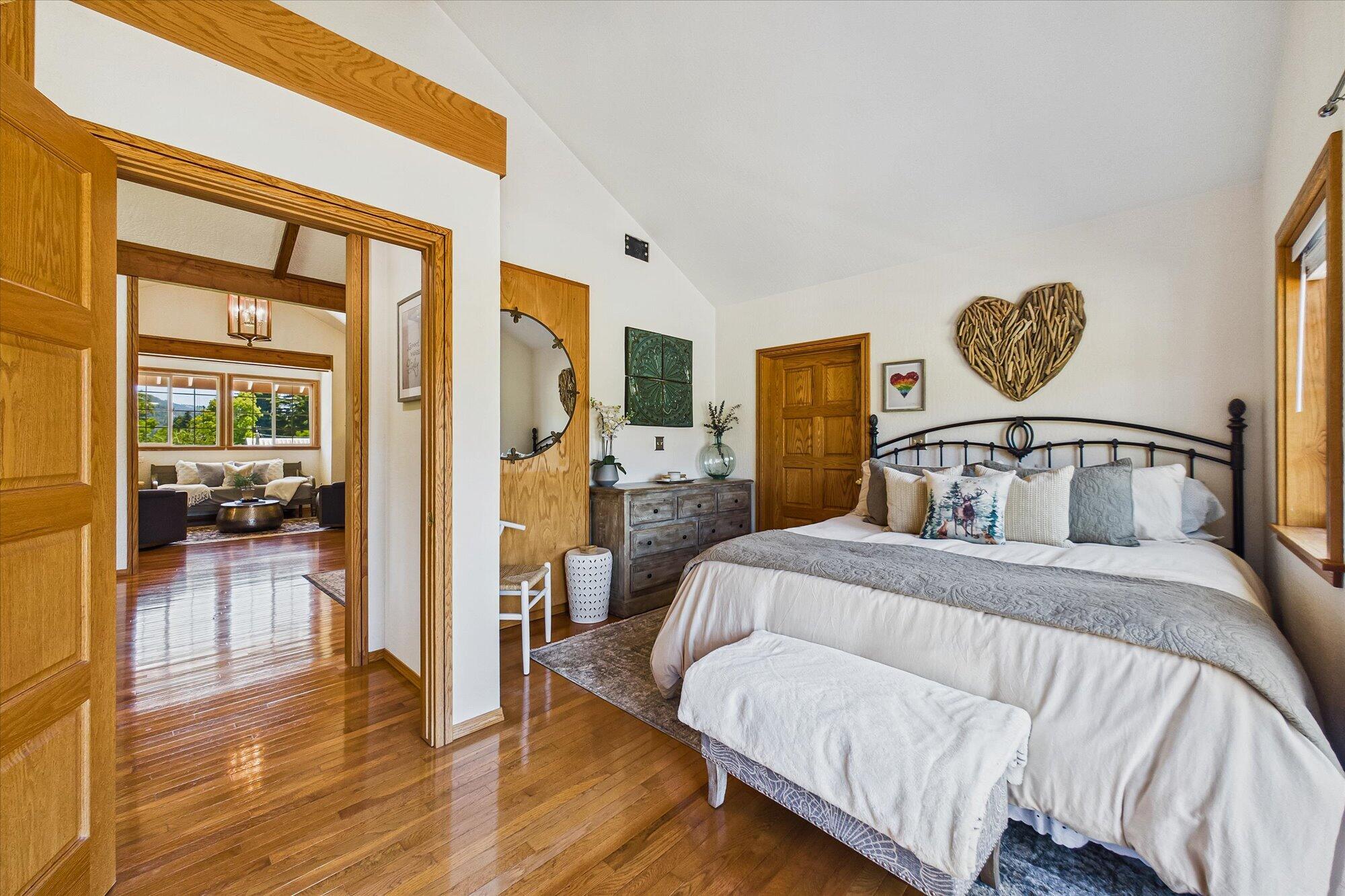 373 Holmes Flat Road