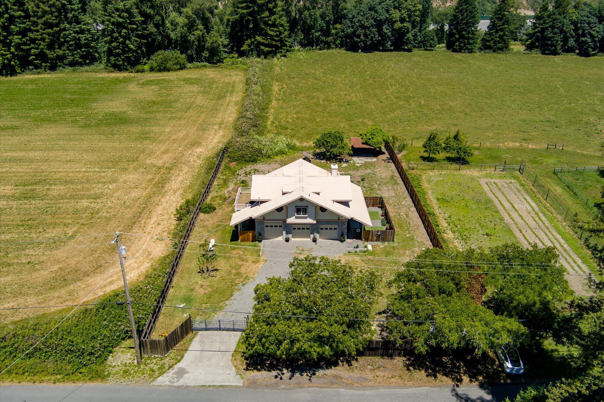 373 Holmes Flat Road