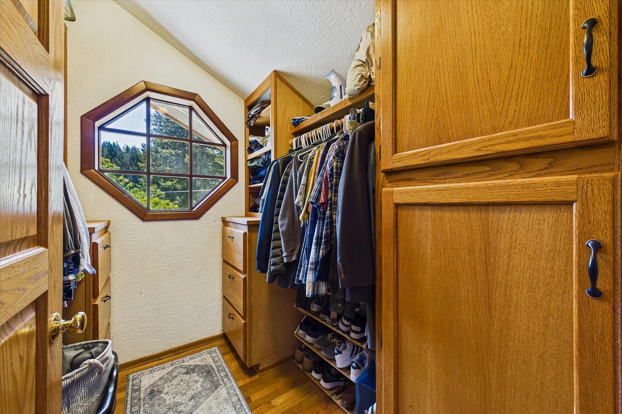 373 Holmes Flat Road