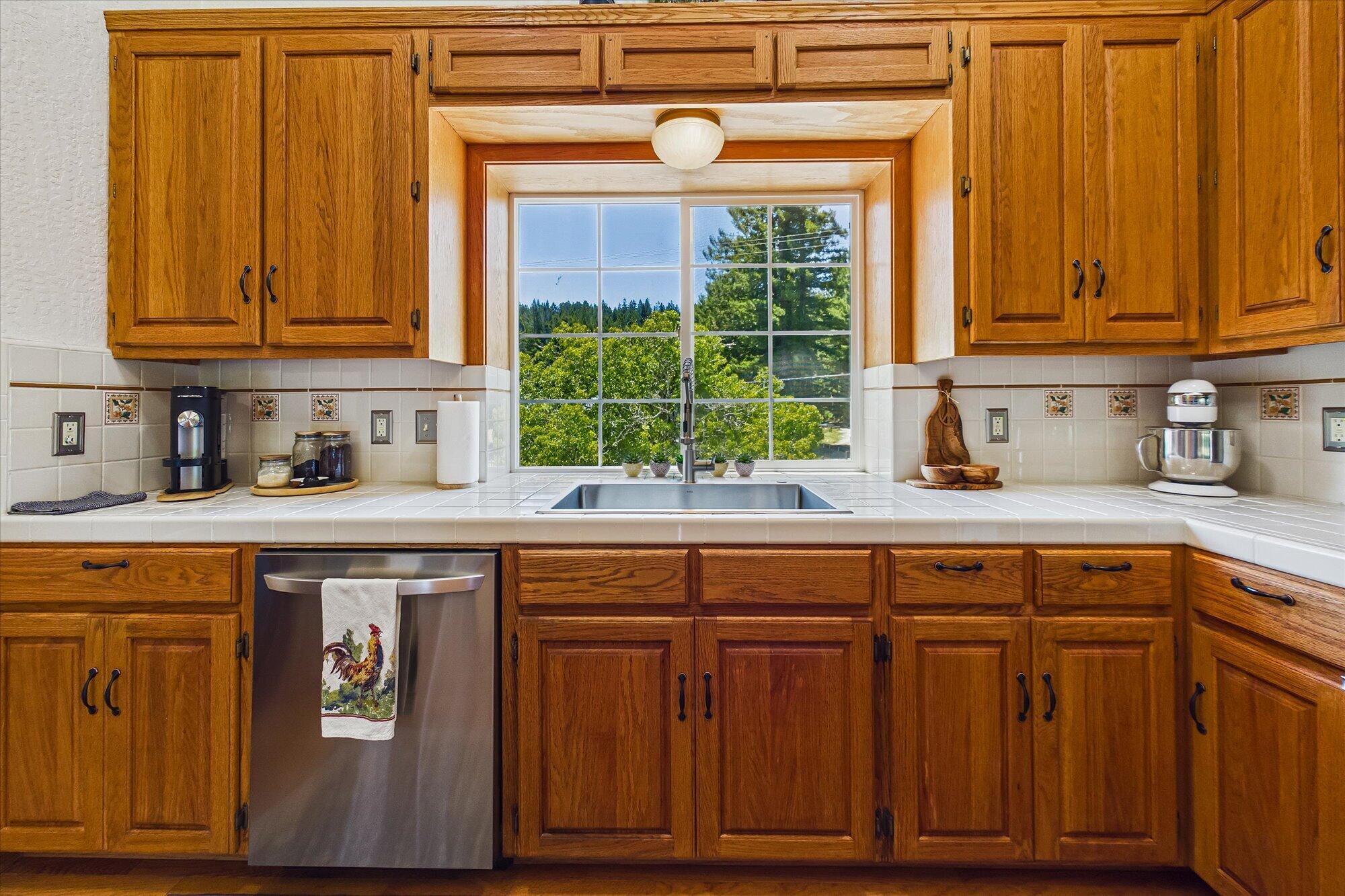 373 Holmes Flat Road