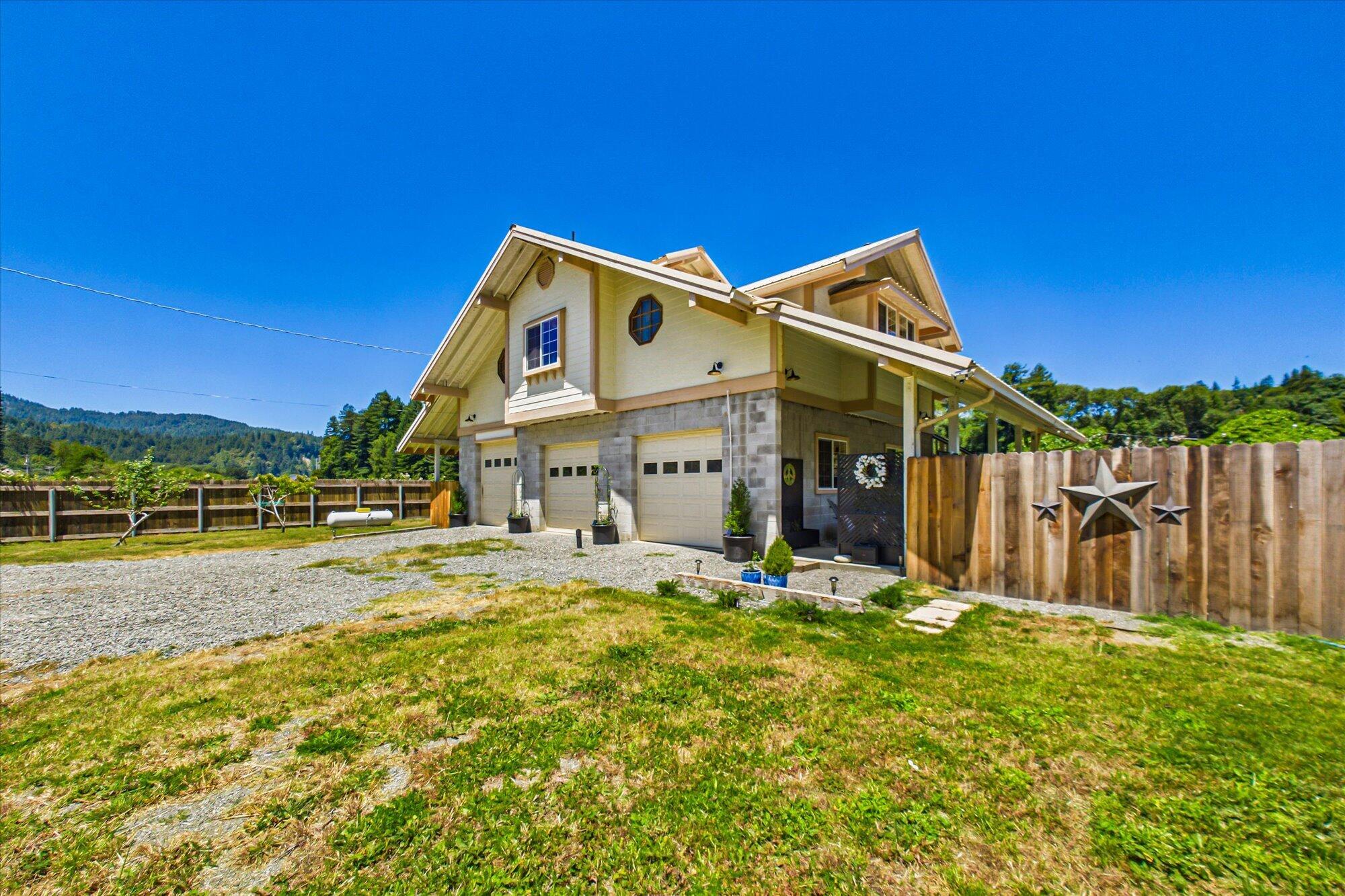 373 Holmes Flat Road