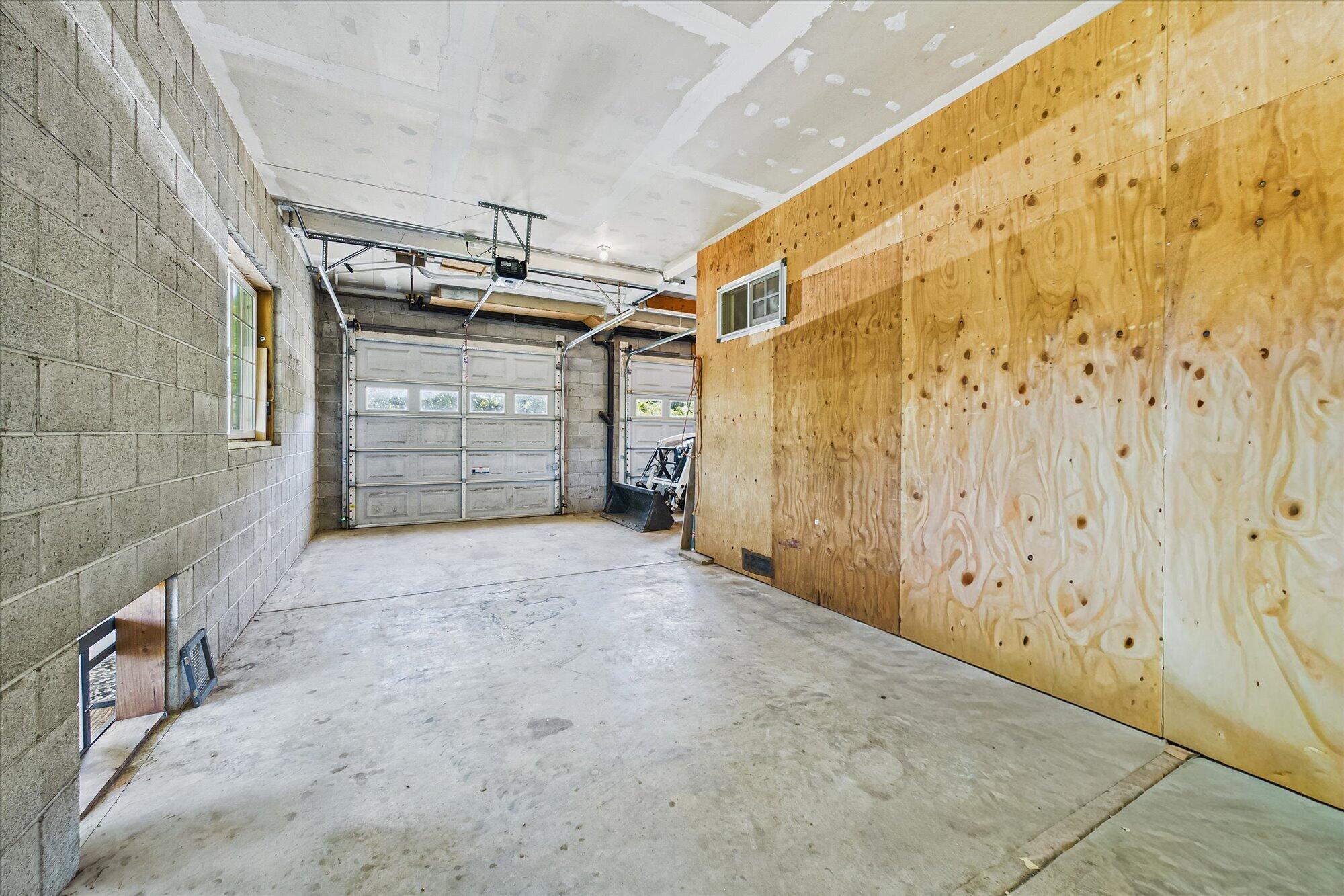 373 Holmes Flat Road