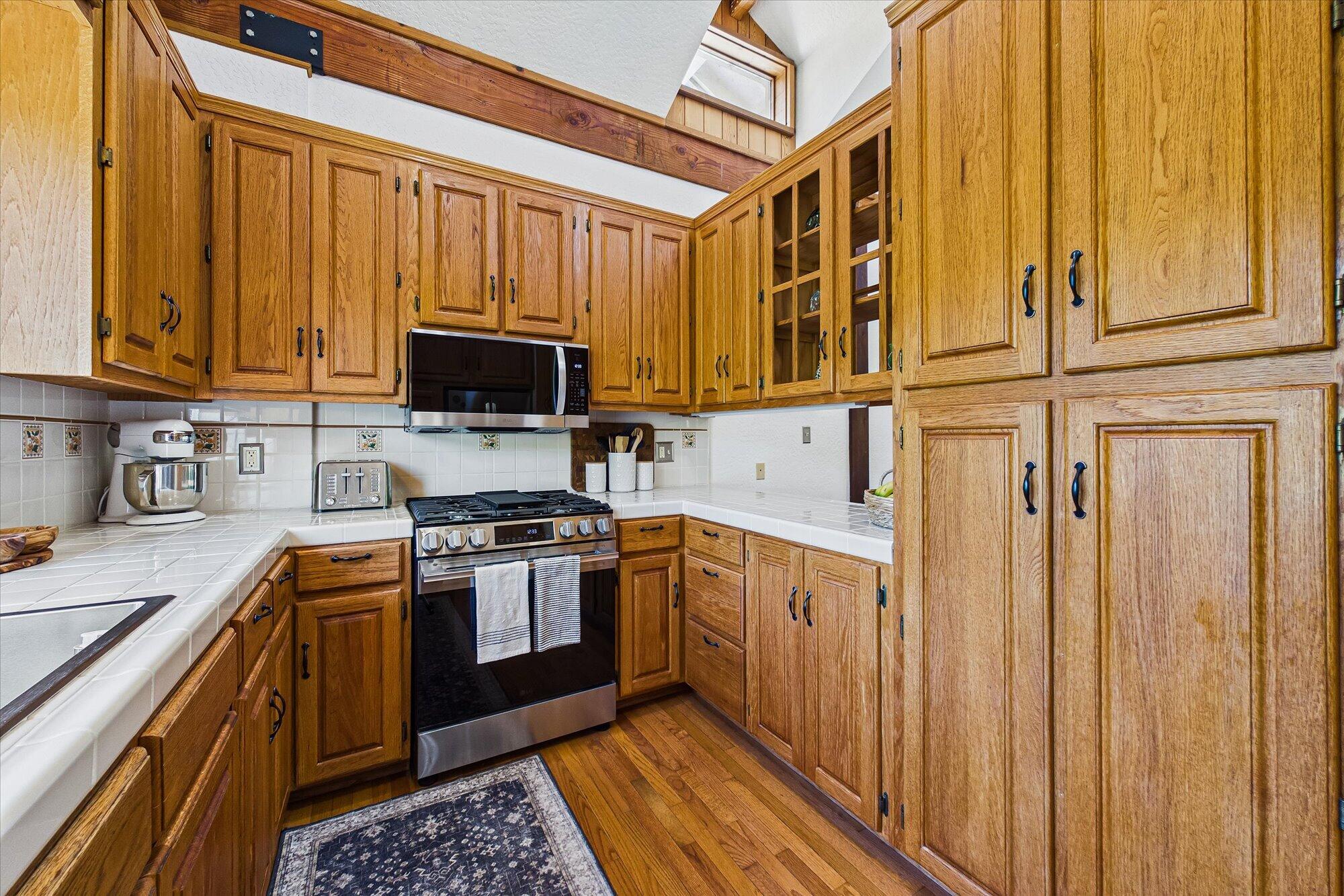 373 Holmes Flat Road