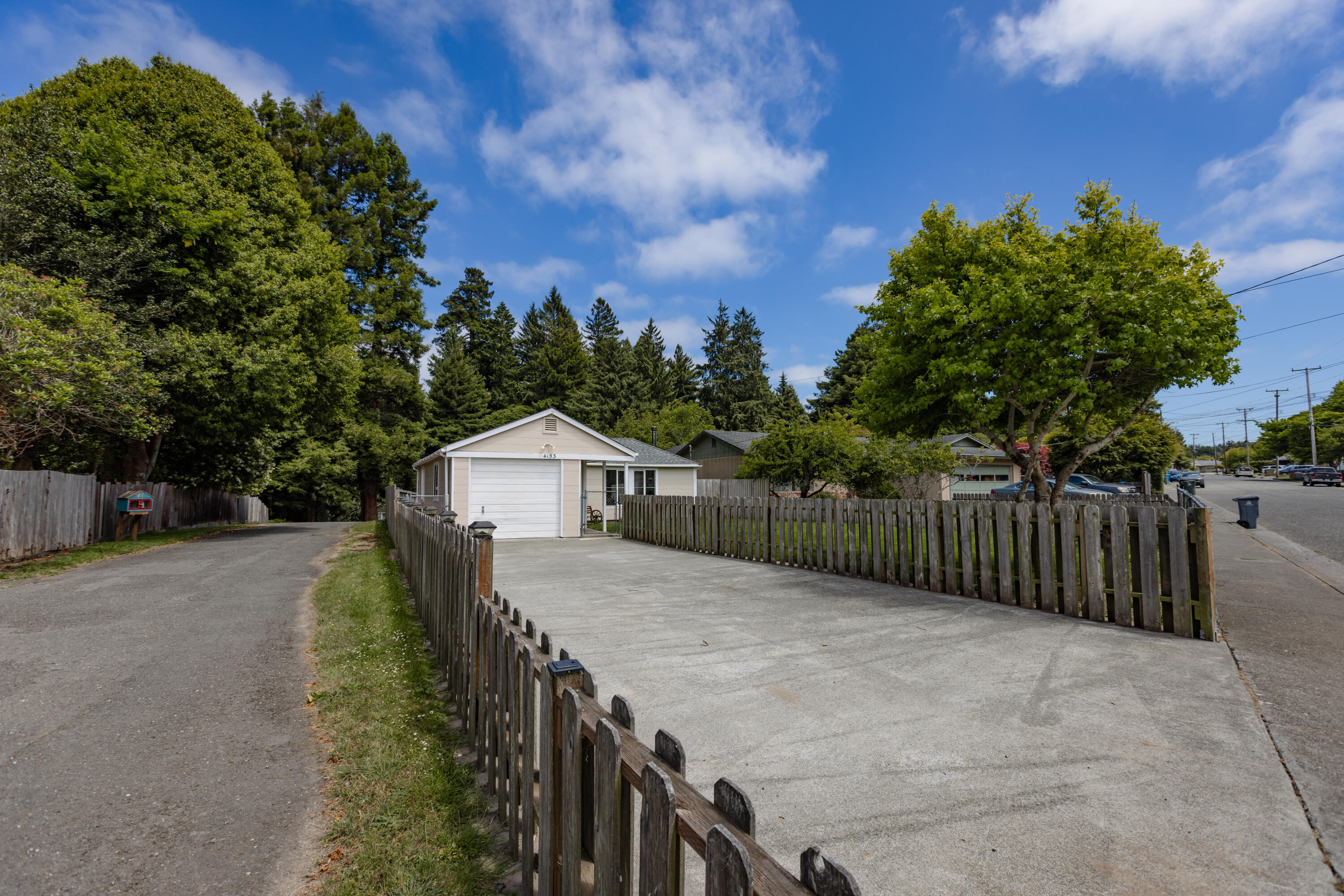 4153 Excelsior Road