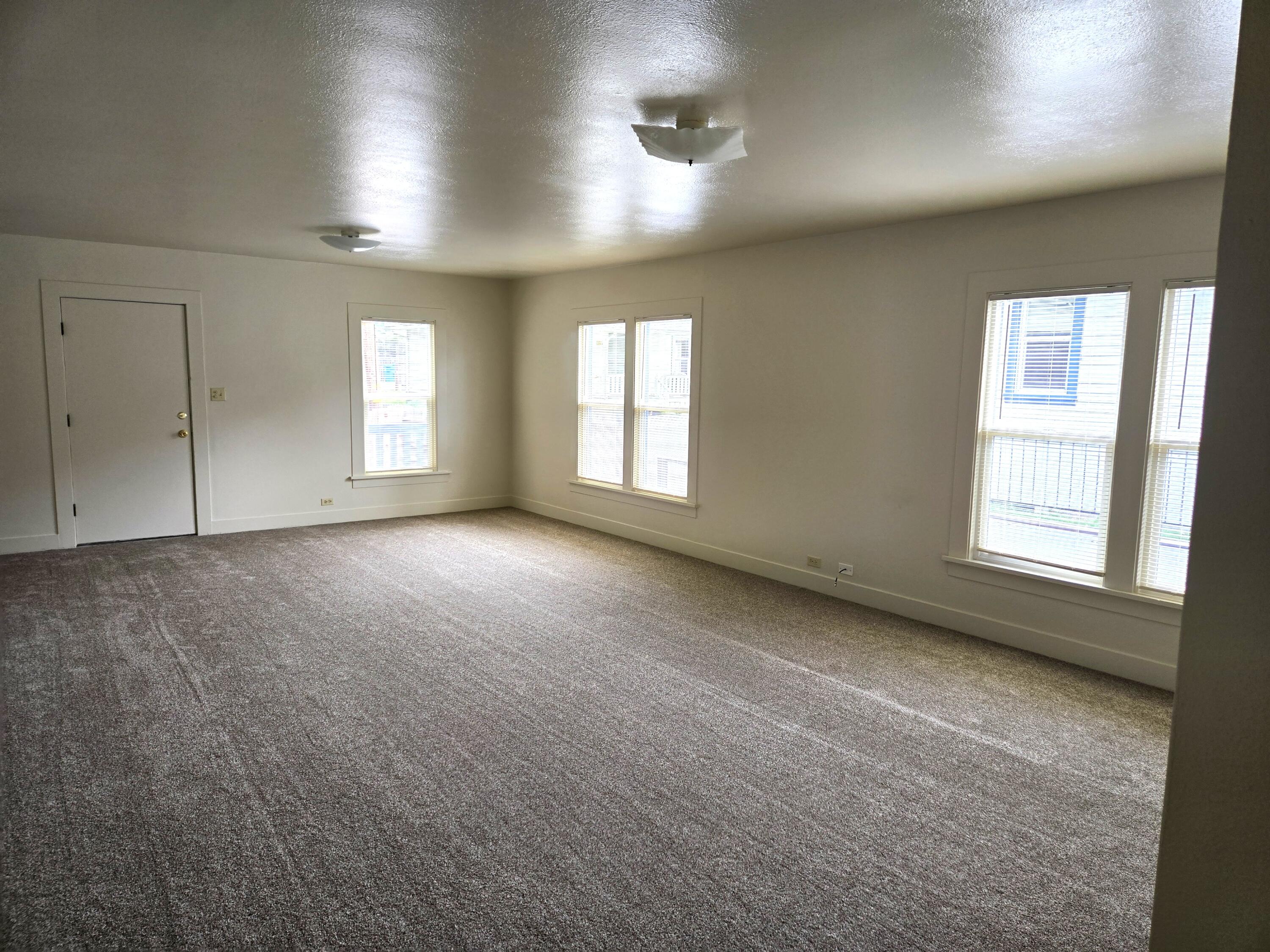 827 8th Street