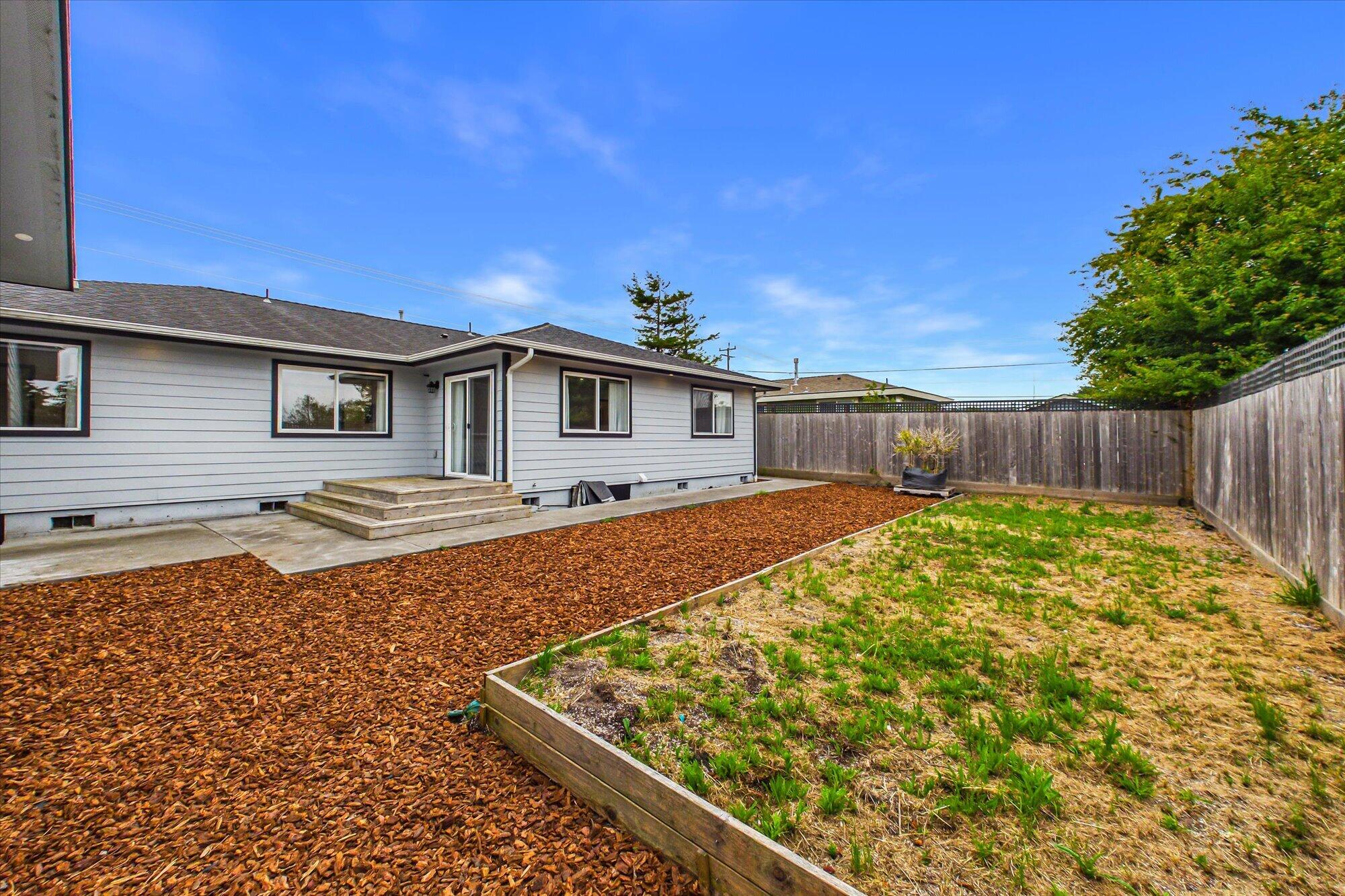 3261 Drake Hill Road