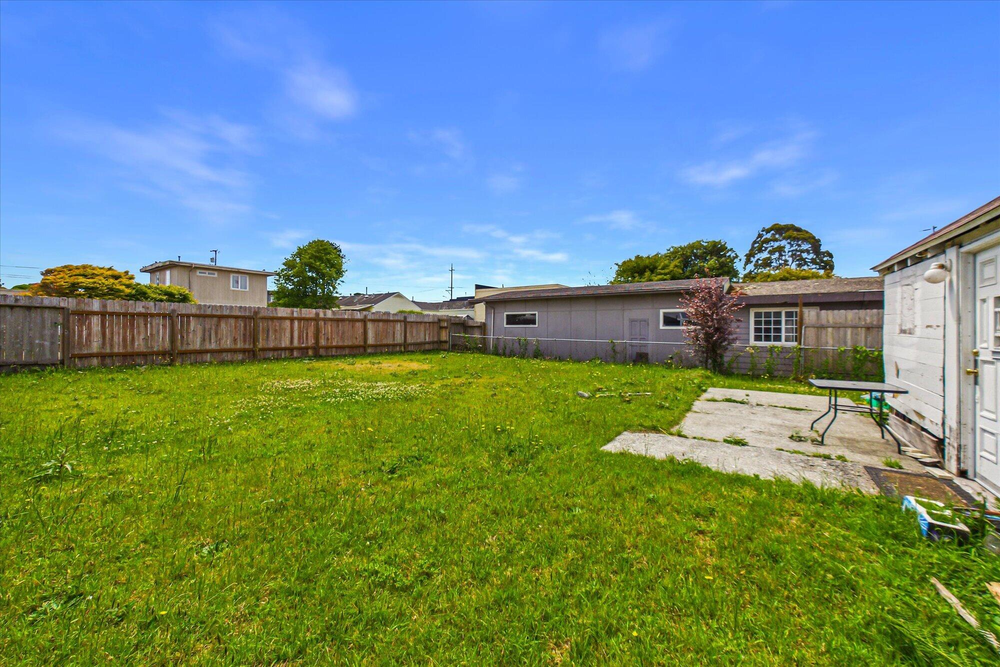 3005 Albee Street