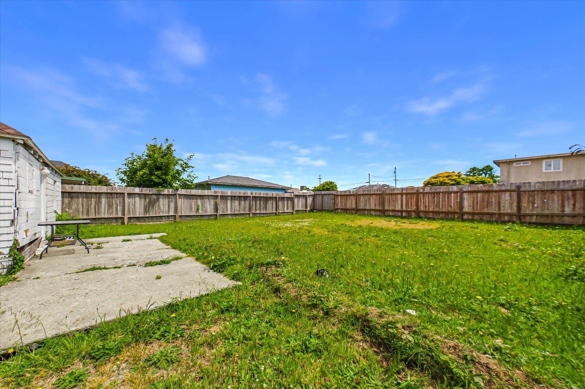 3005 Albee Street