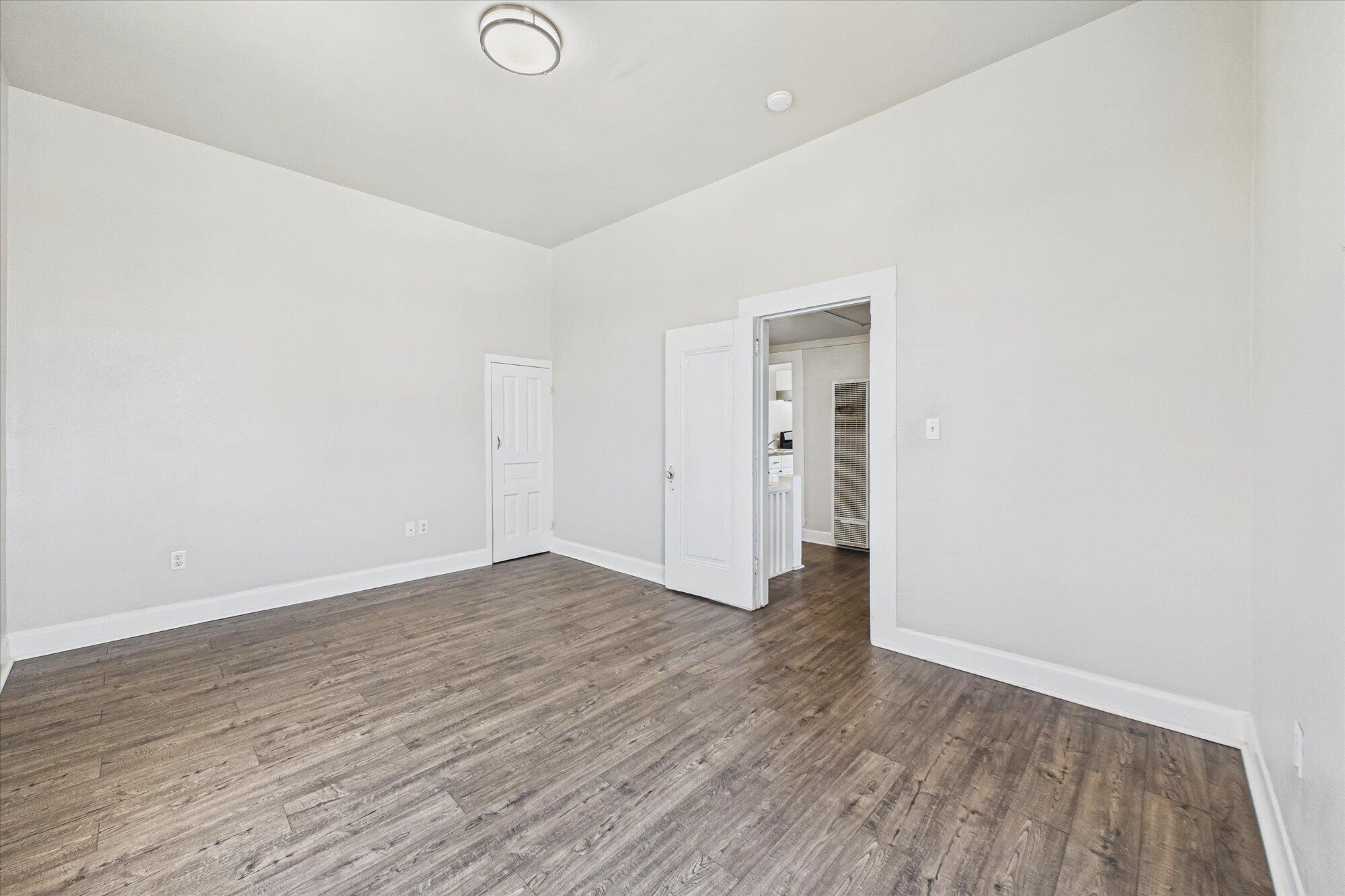 3005 Albee Street