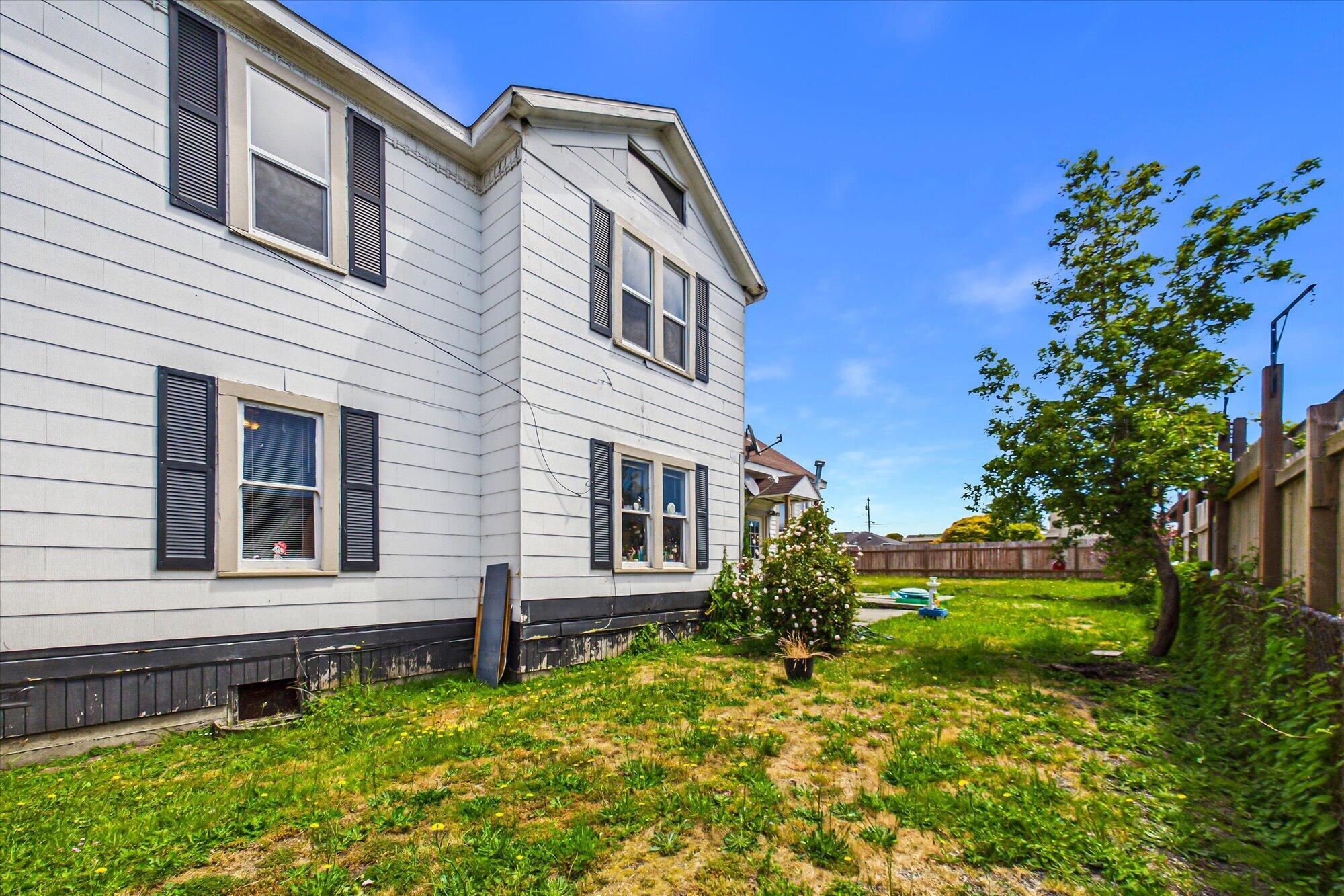 3005 Albee Street