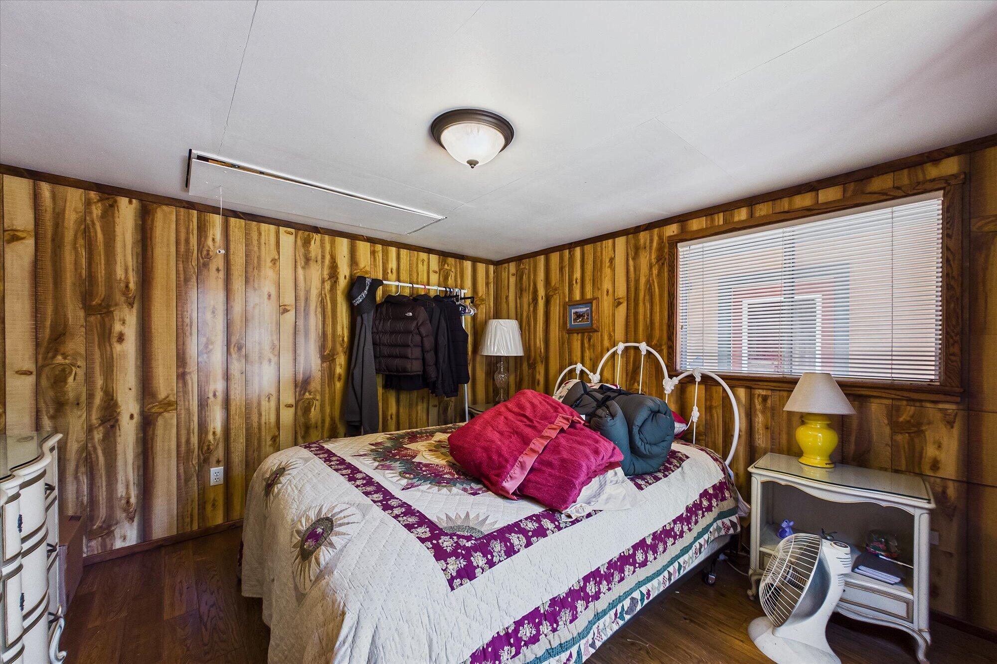 571 Sunrise Boulevard