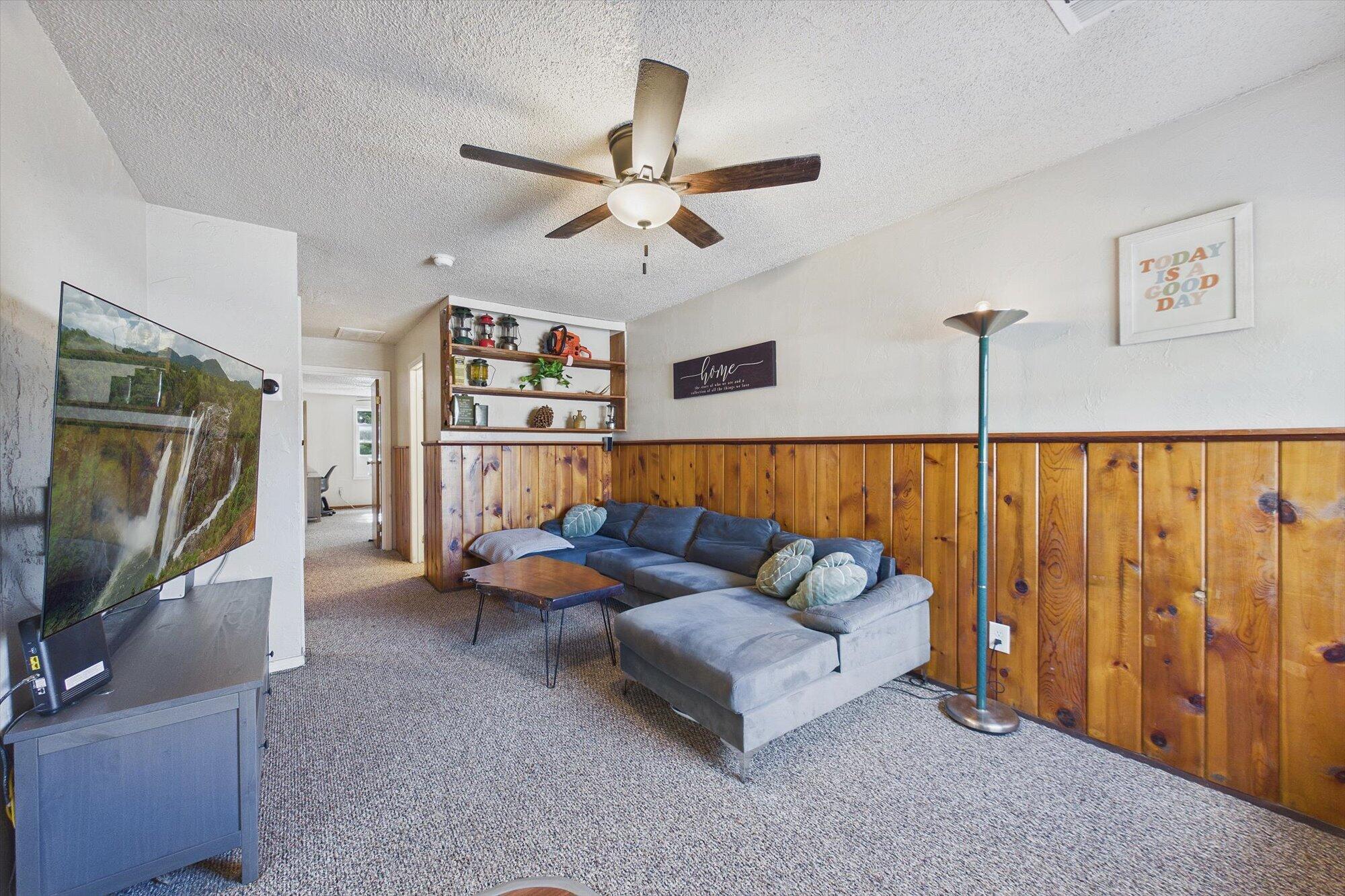 221 S 15th Street