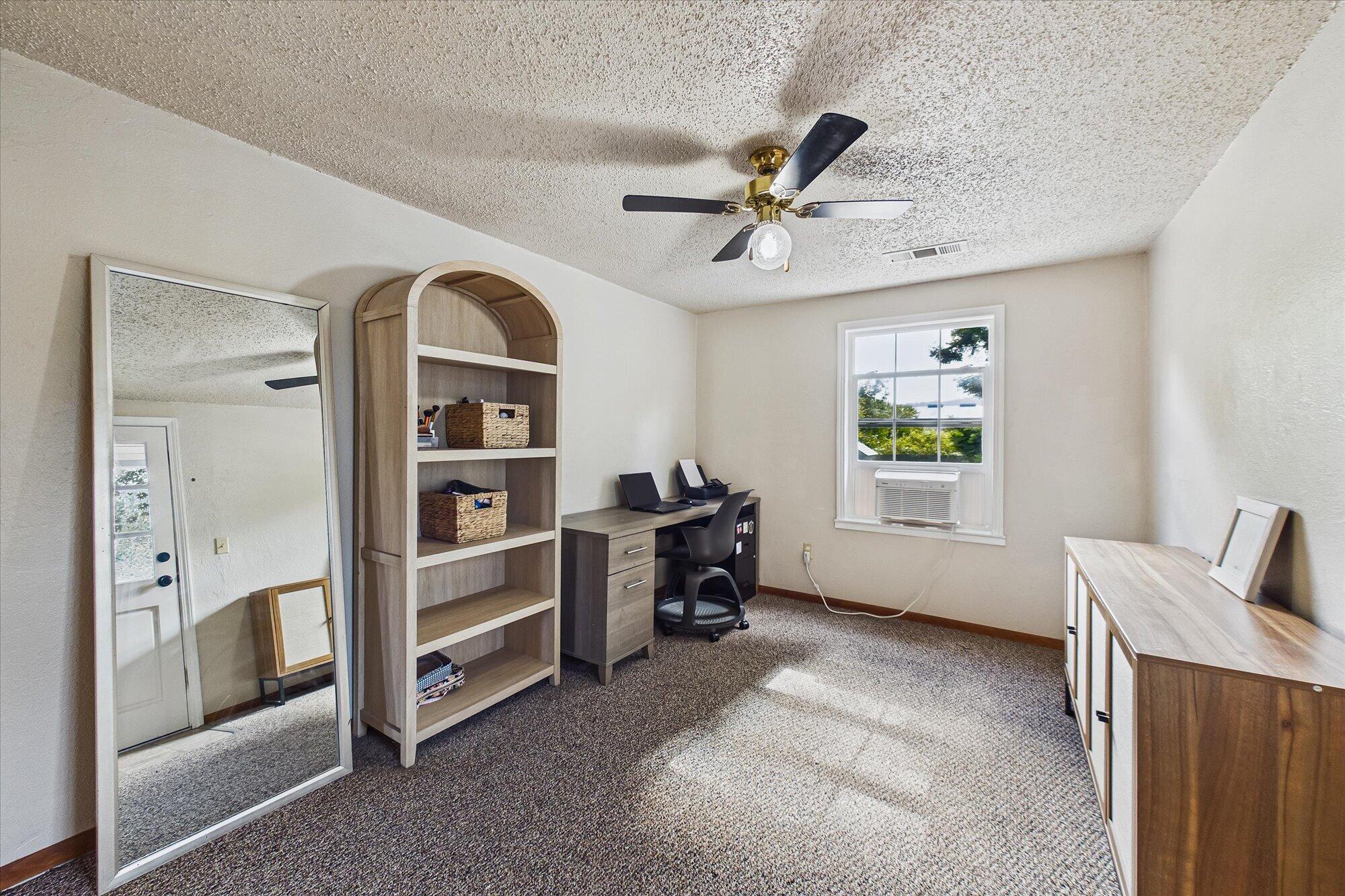 221 S 15th Street