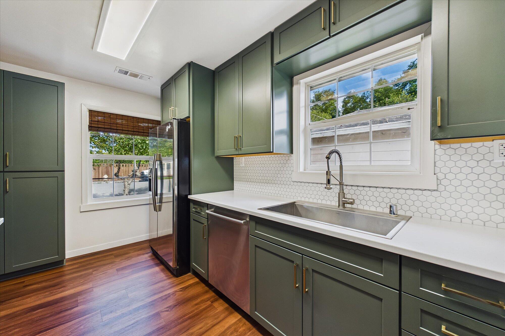 221 S 15th Street