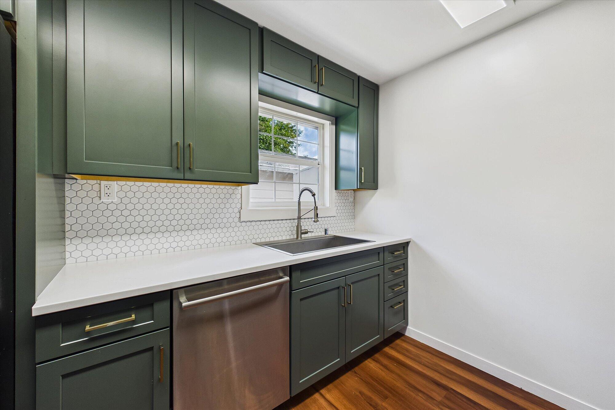 221 S 15th Street