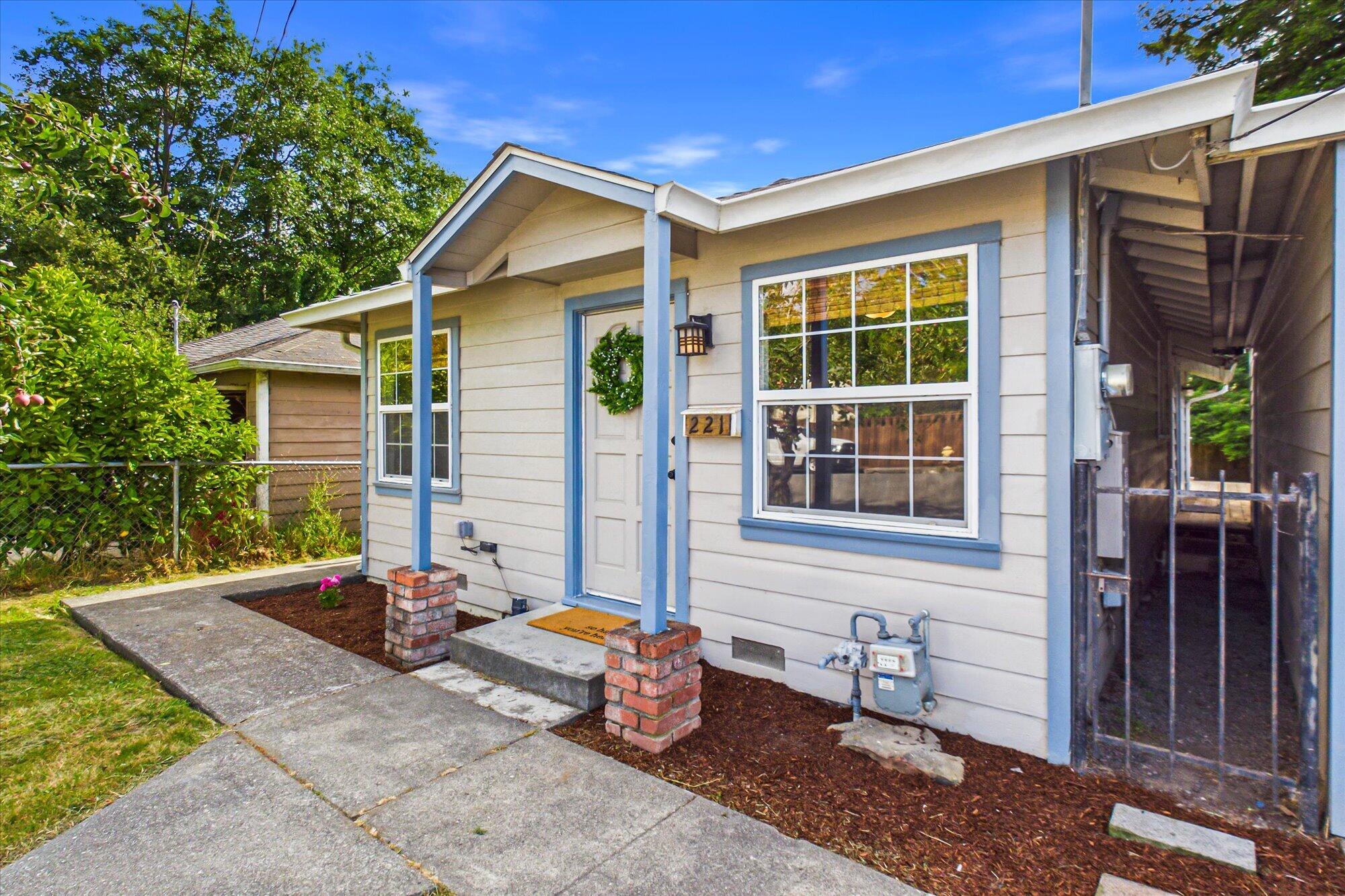 221 S 15th Street