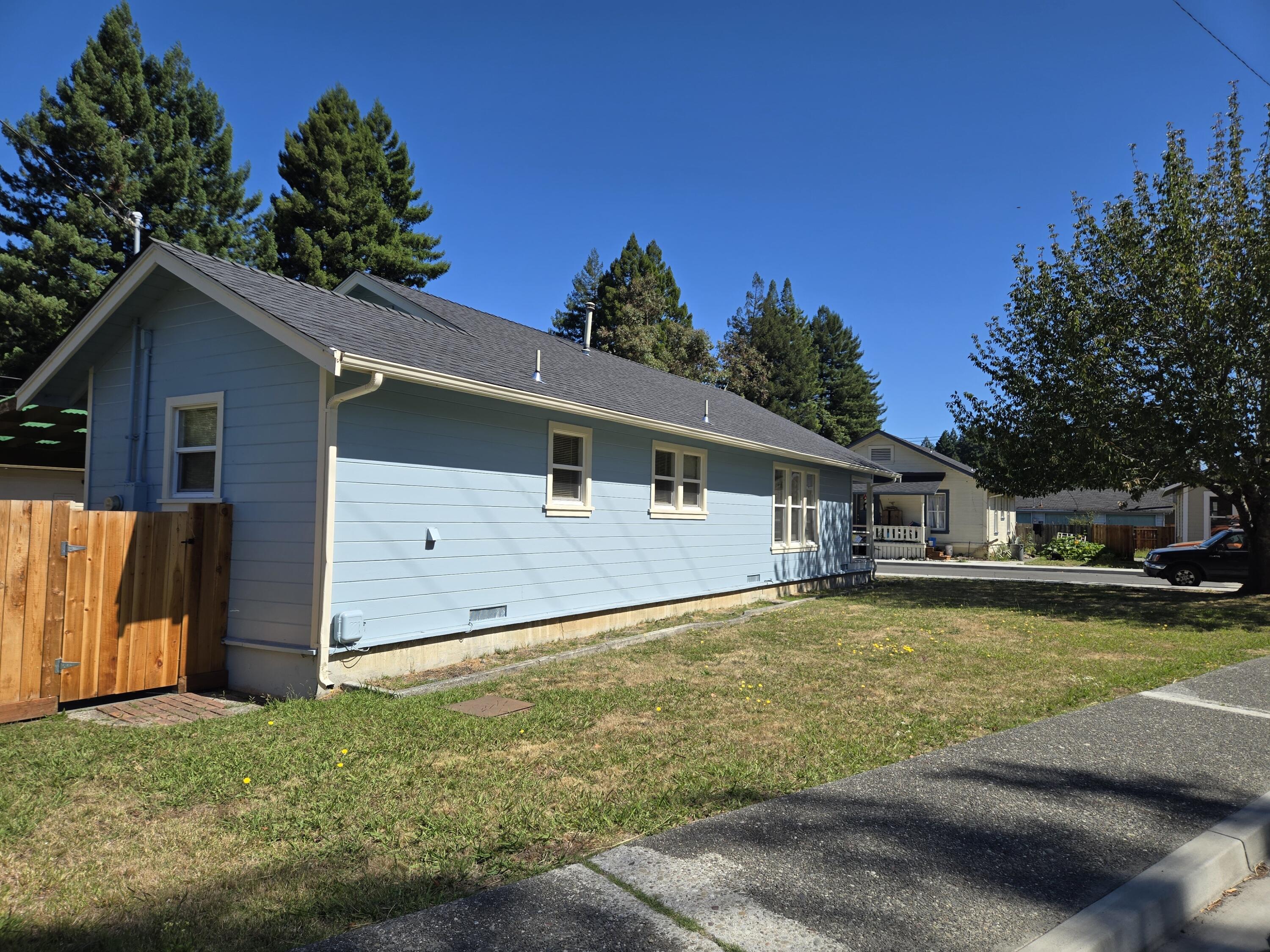 821 8th Street