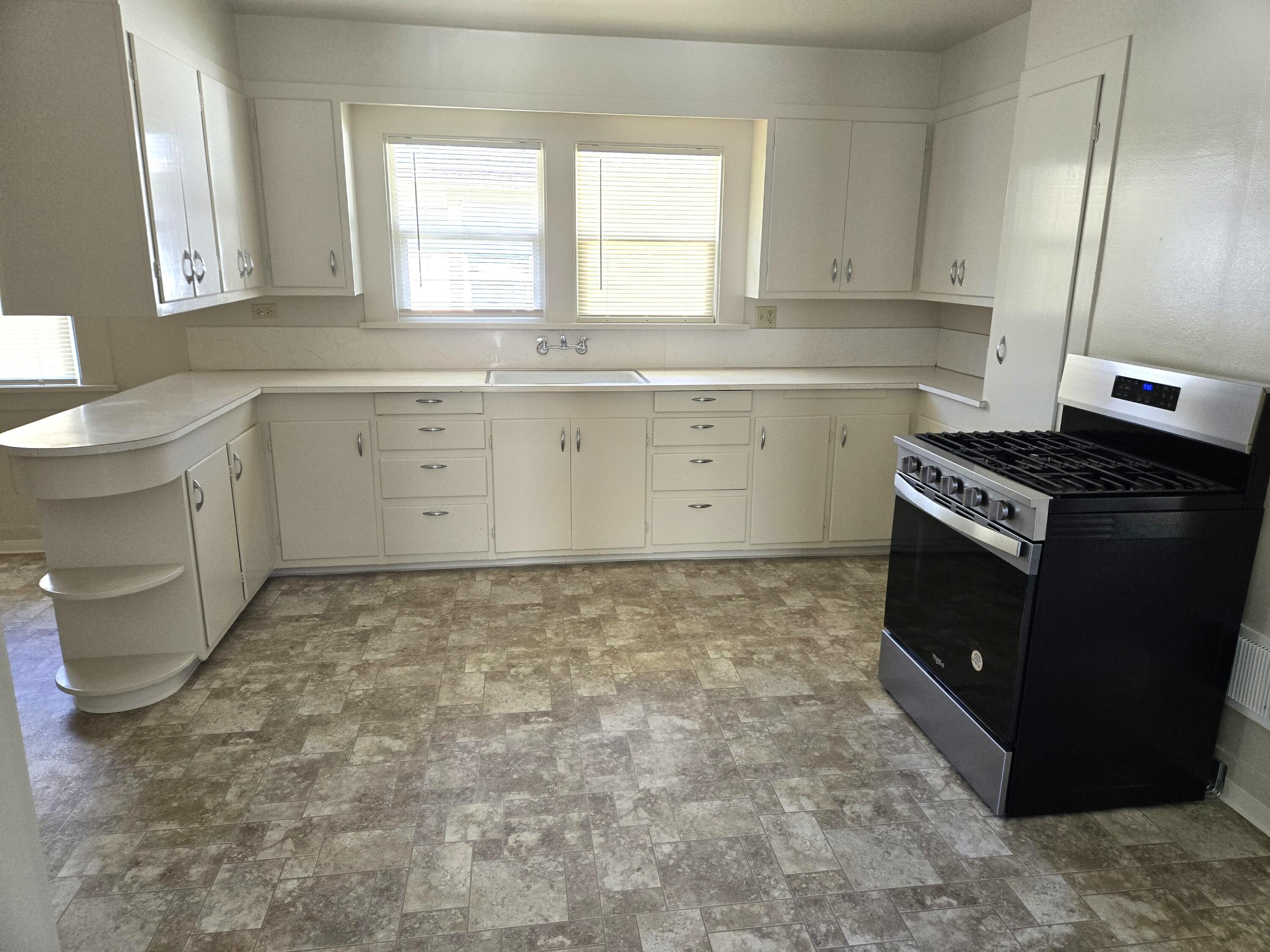 805 7th Street