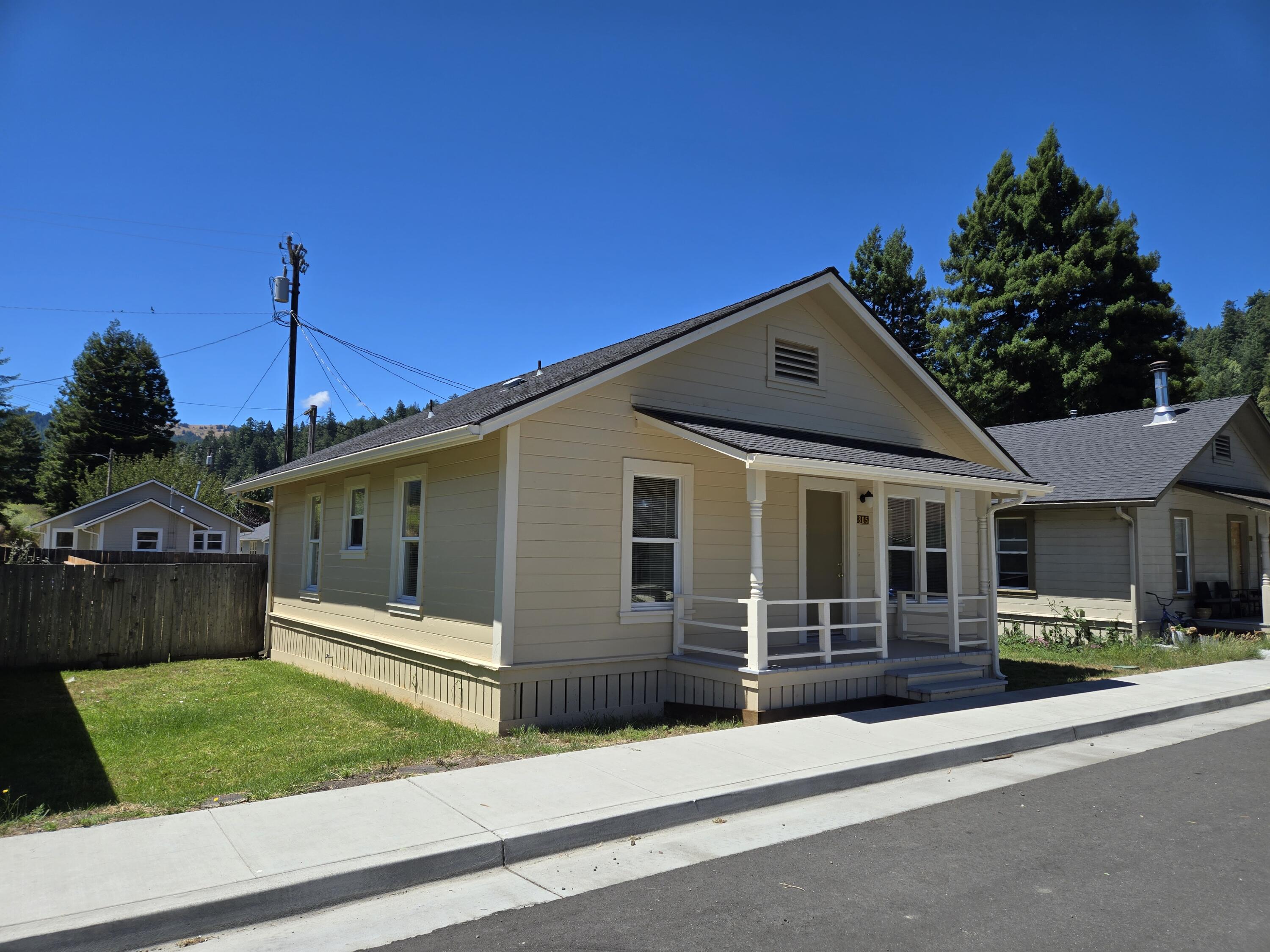 805 7th Street