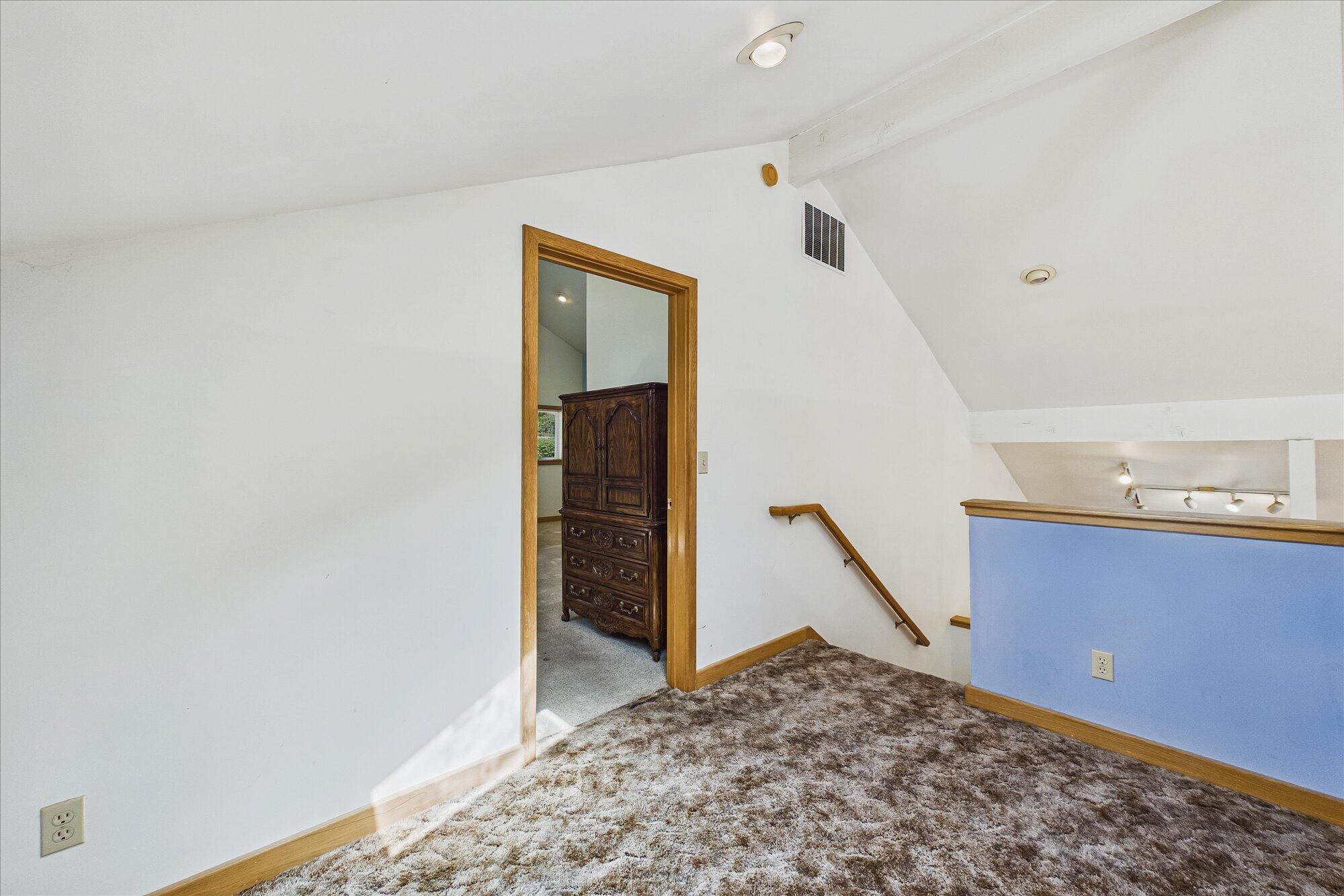 955 Westgate Drive