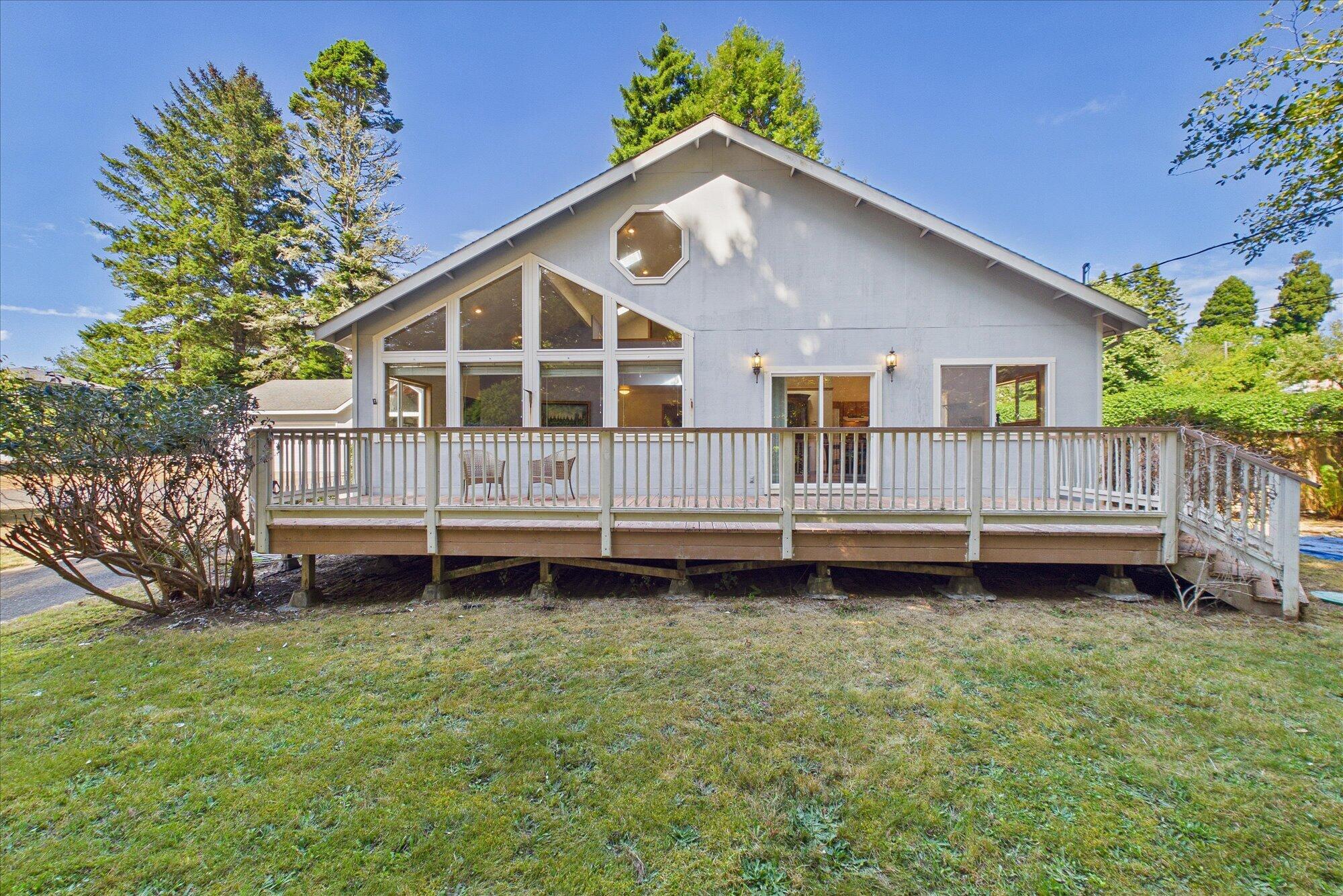 955 Westgate Drive