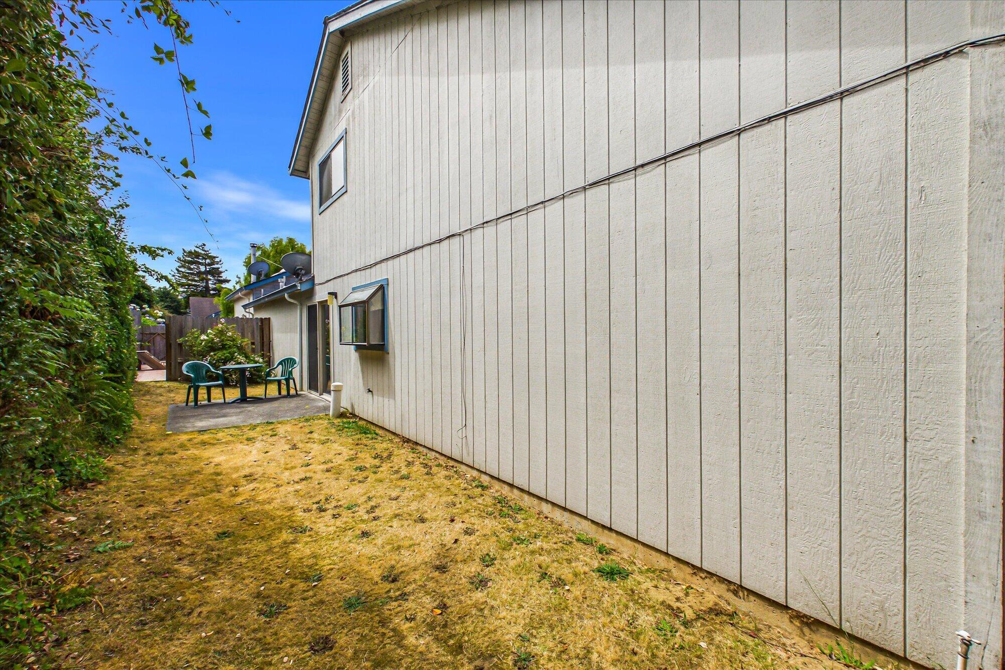 1449 Myrtle #2 Avenue