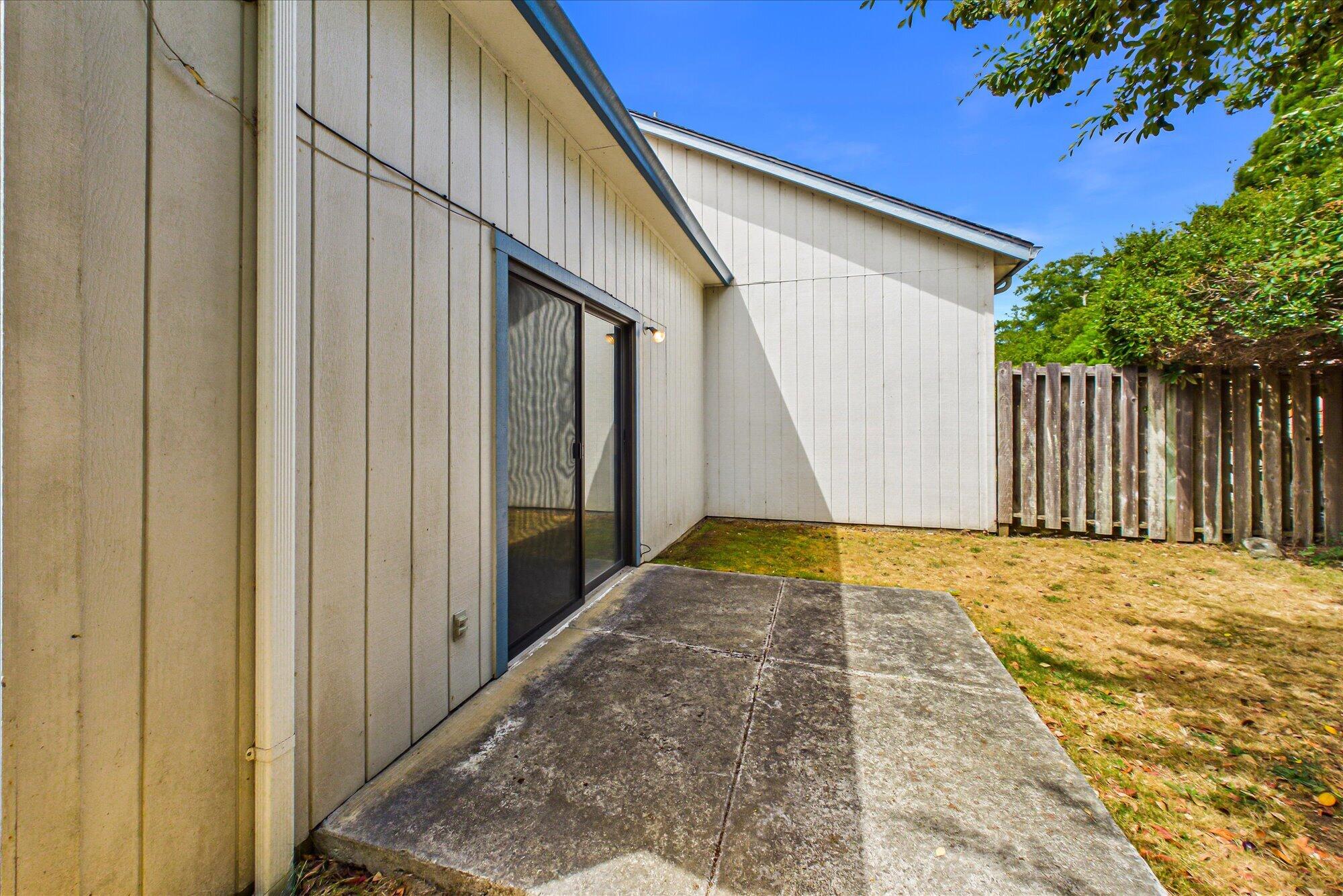 1449 Myrtle #2 Avenue