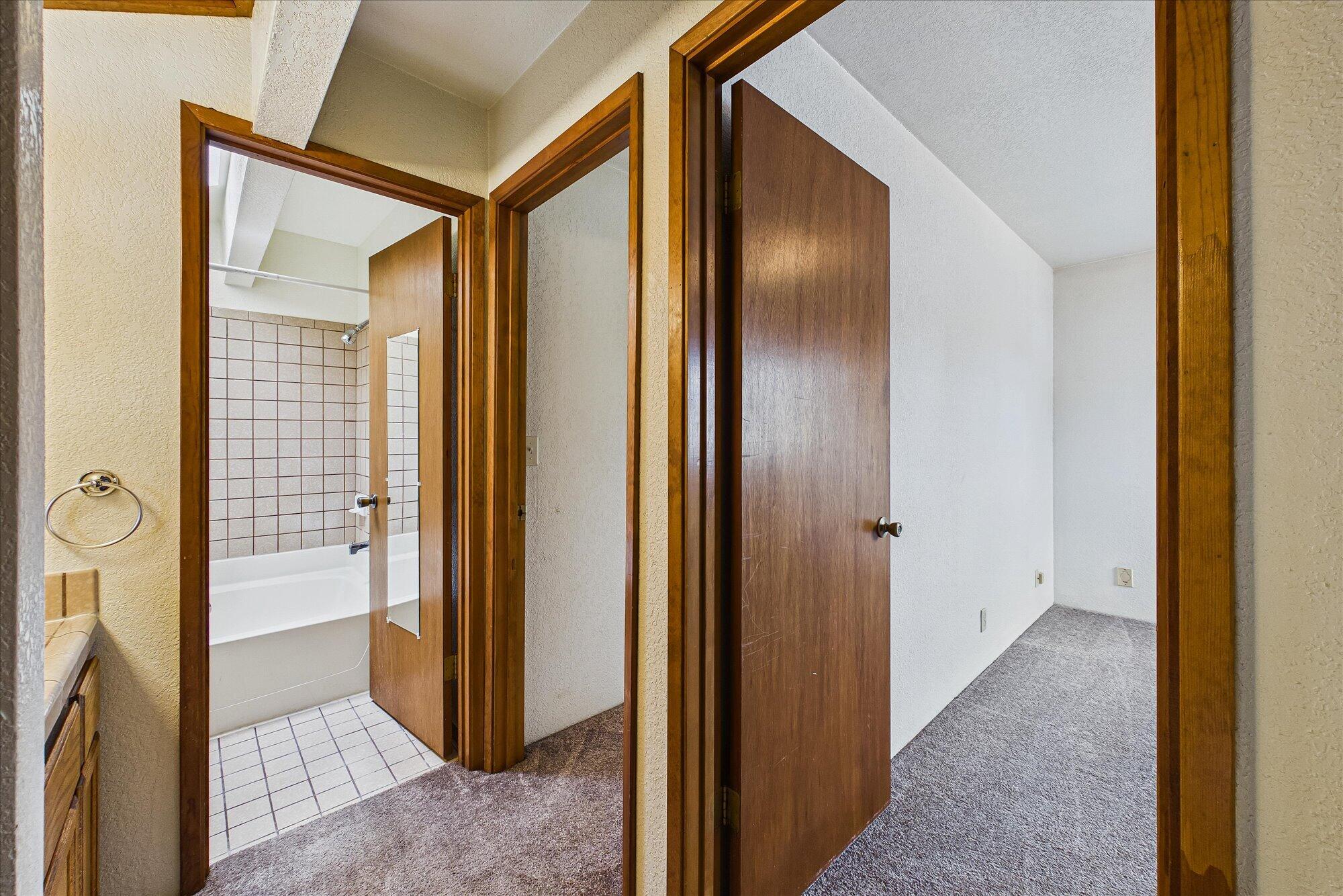 1449 Myrtle #2 Avenue
