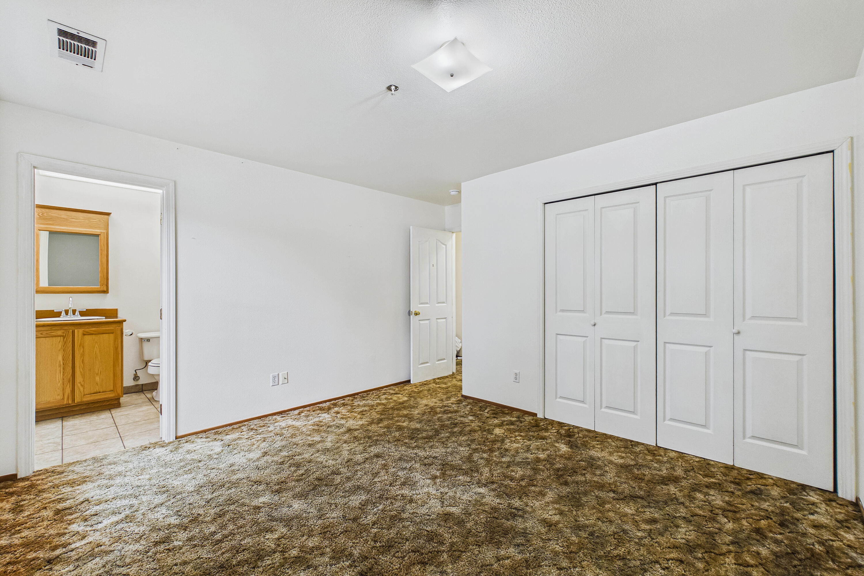 377 Evergreen Avenue