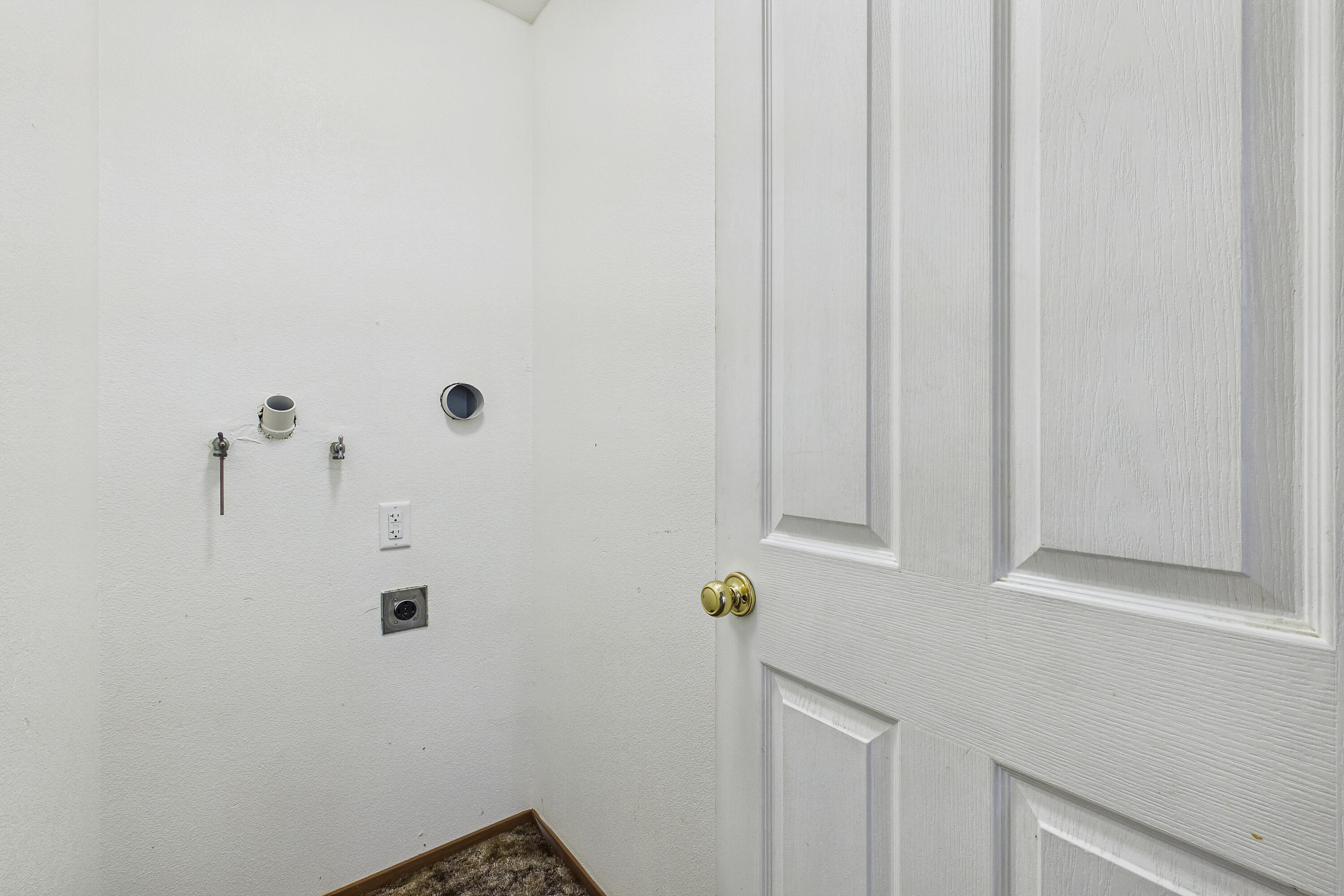 345 Evergreen Avenue