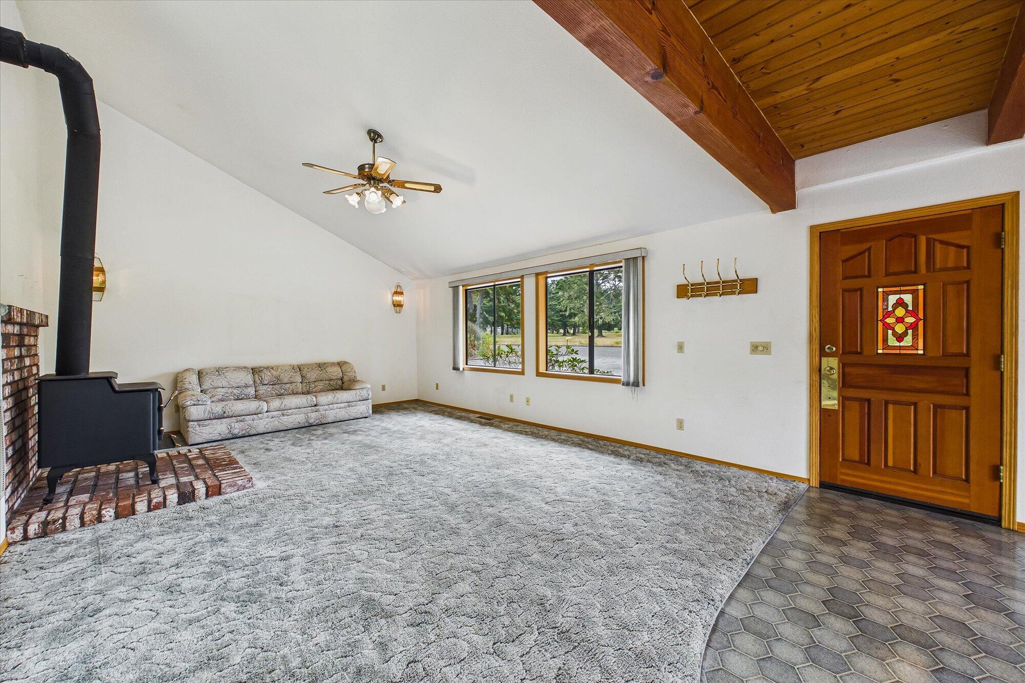 2990 Eagle Lane, McKinleyville