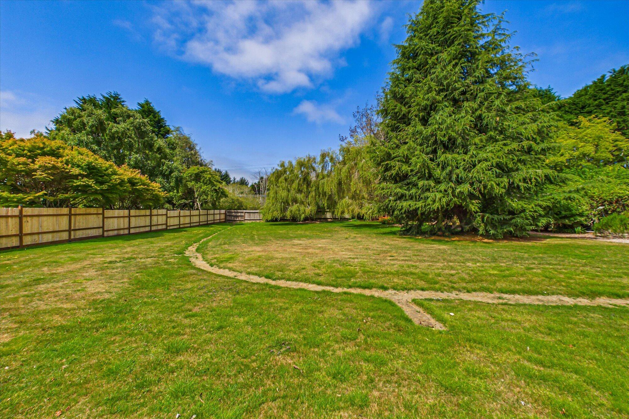 2990 Eagle Lane, McKinleyville